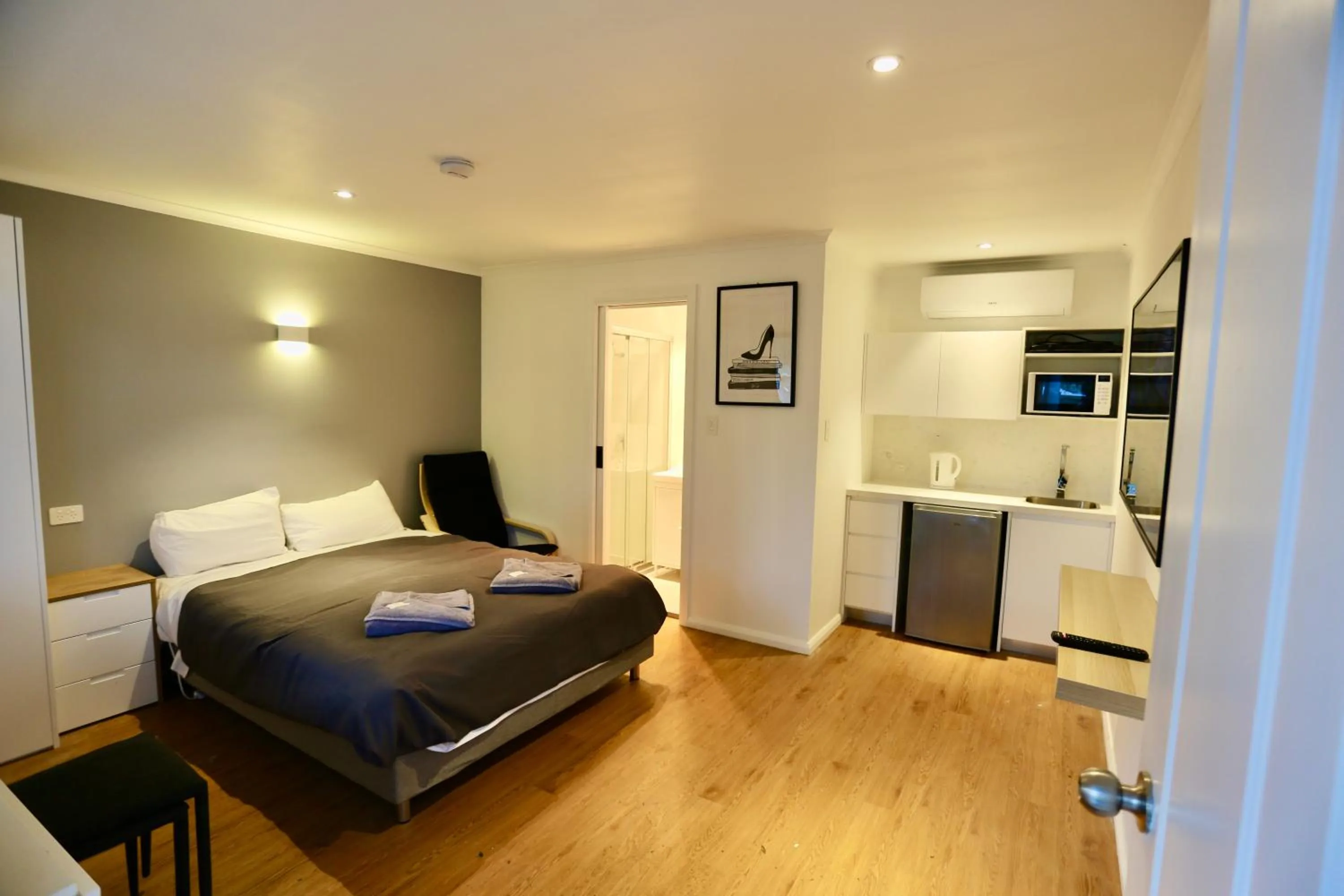 Bed in Junee Tourist Park