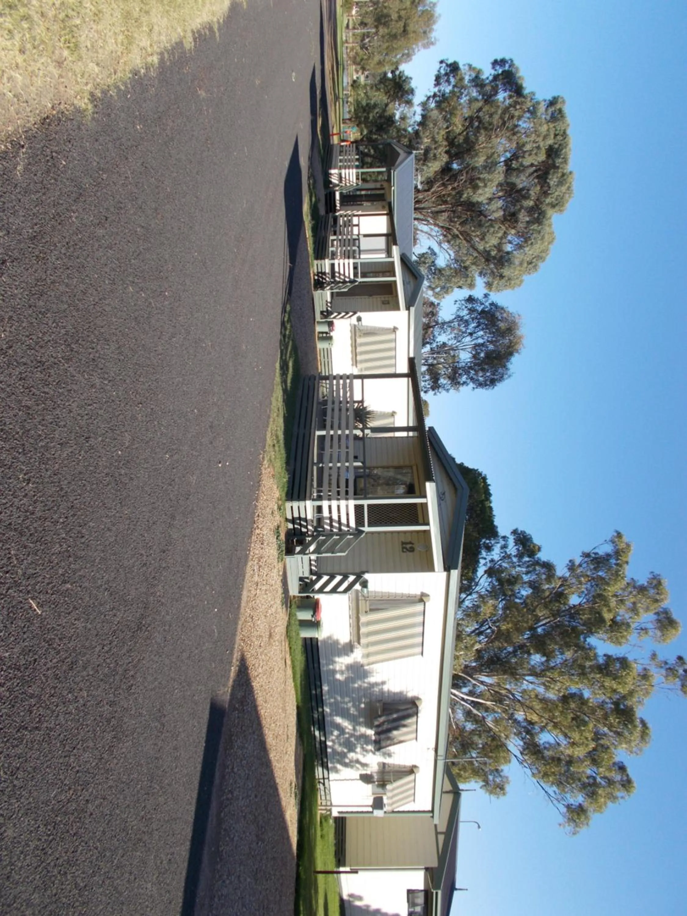 Facade/entrance in Junee Tourist Park