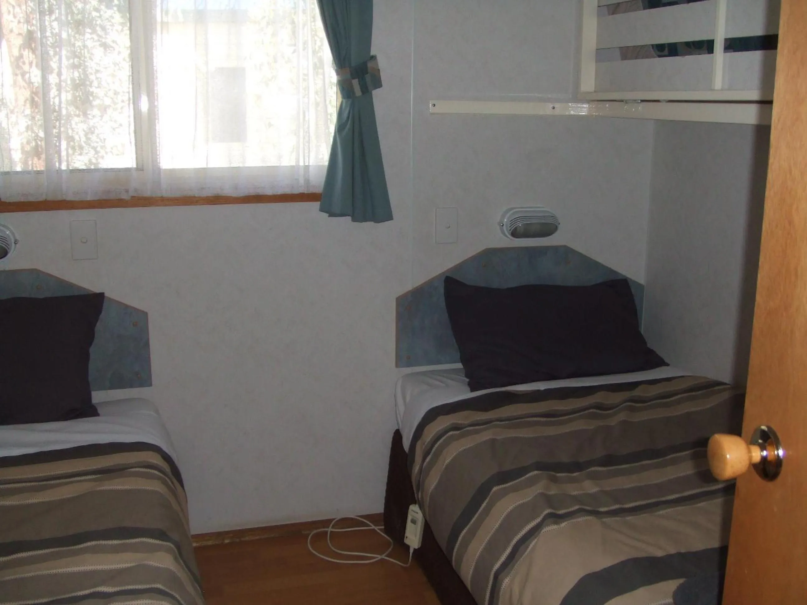 Bed in Junee Tourist Park