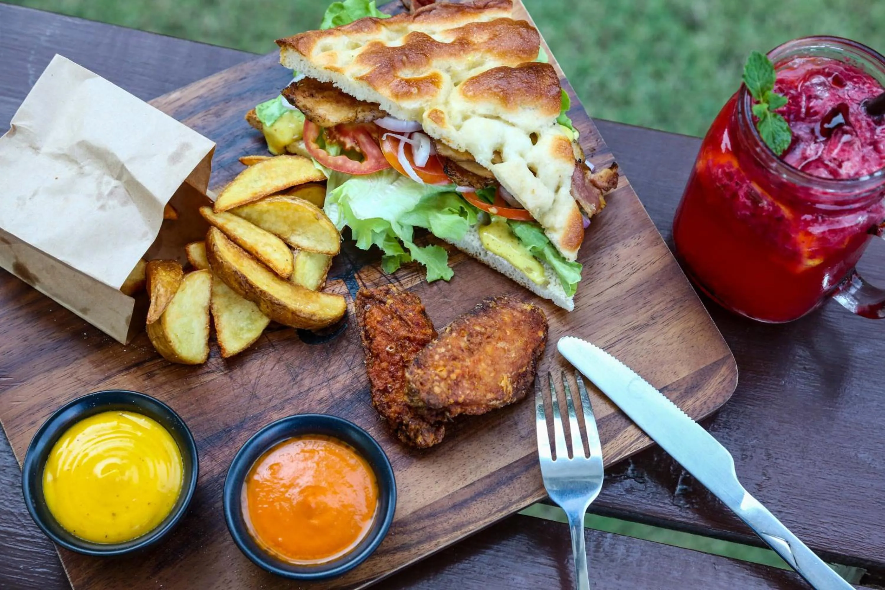 Food and drinks in Naiharn Beach Resort - SHA Plus Extra