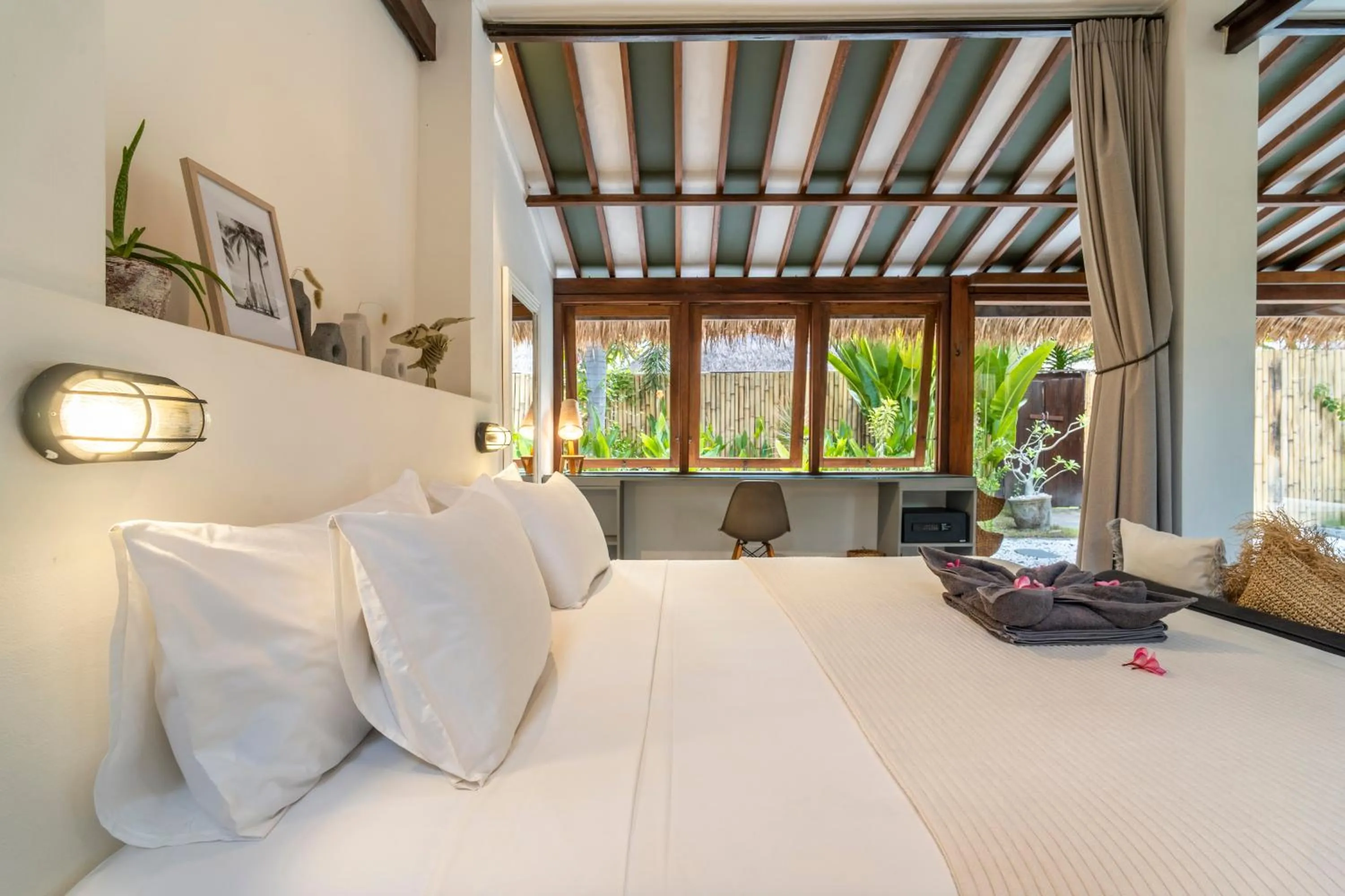 Bed in Villa Maiya