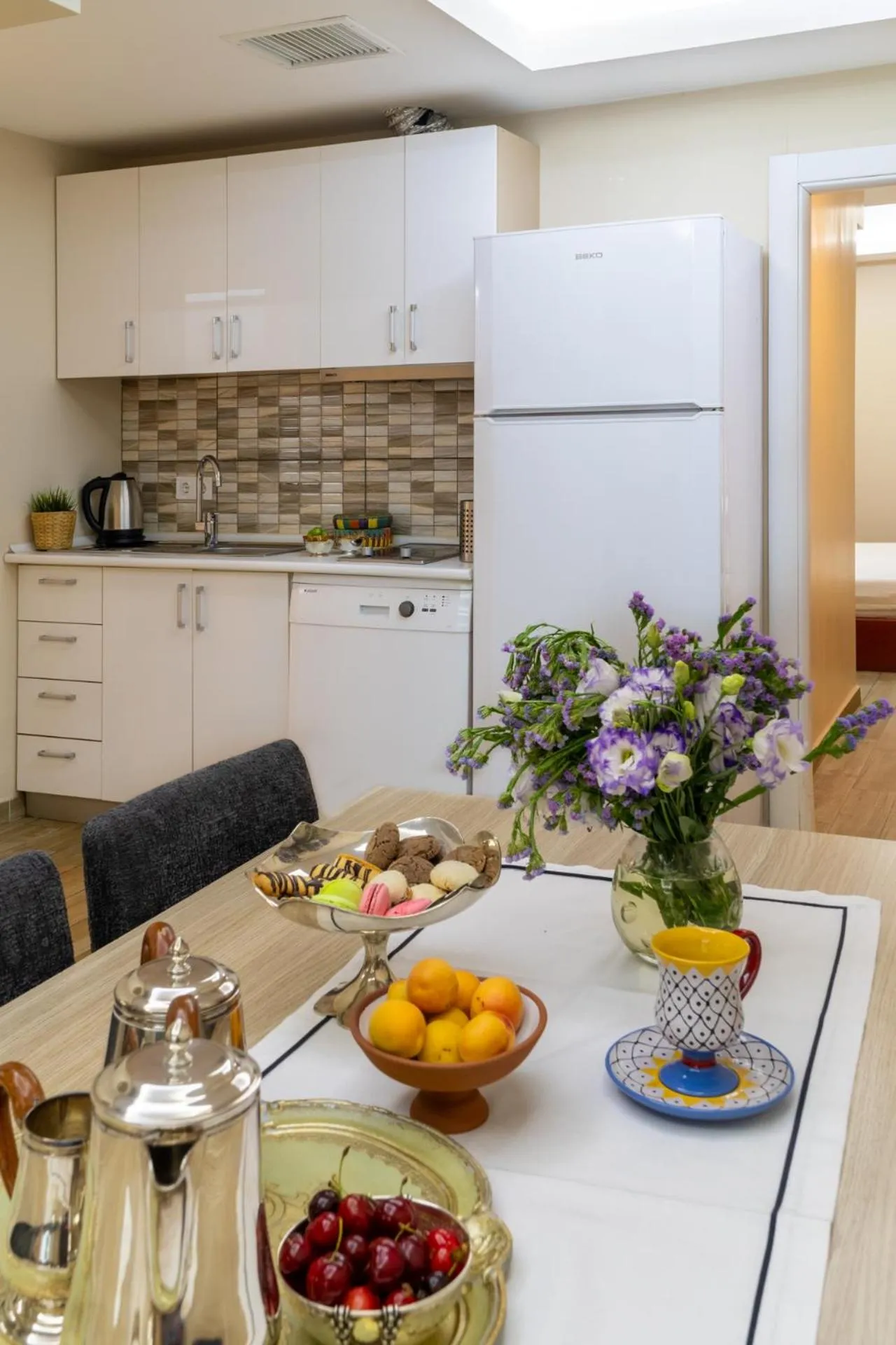 Kitchen or kitchenette in Cheya Sisli BNB Medical & Business City Center Tesvikiye Suites and Apartments
