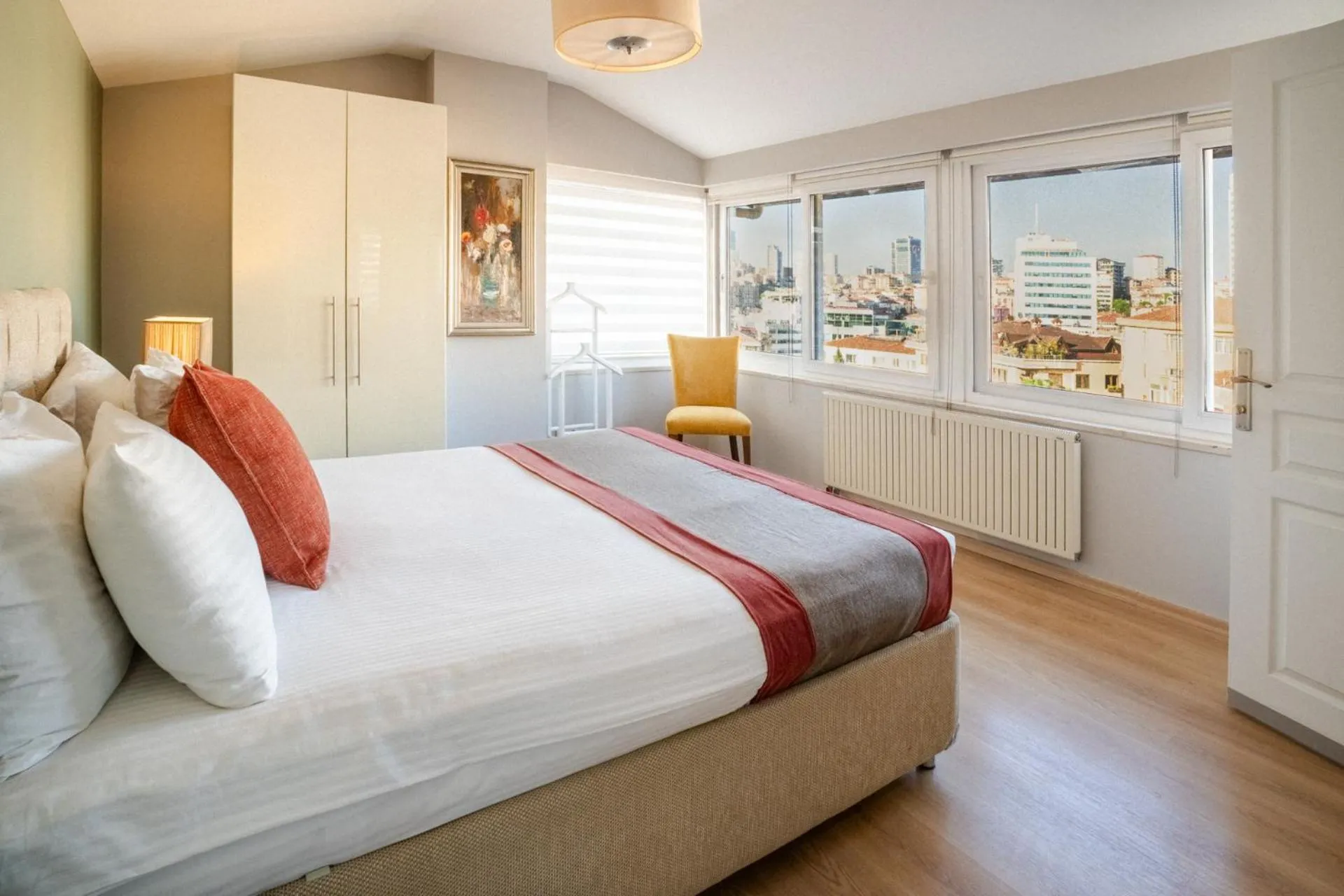 Bed in Cheya Sisli BNB Medical & Business City Center Tesvikiye Suites and Apartments