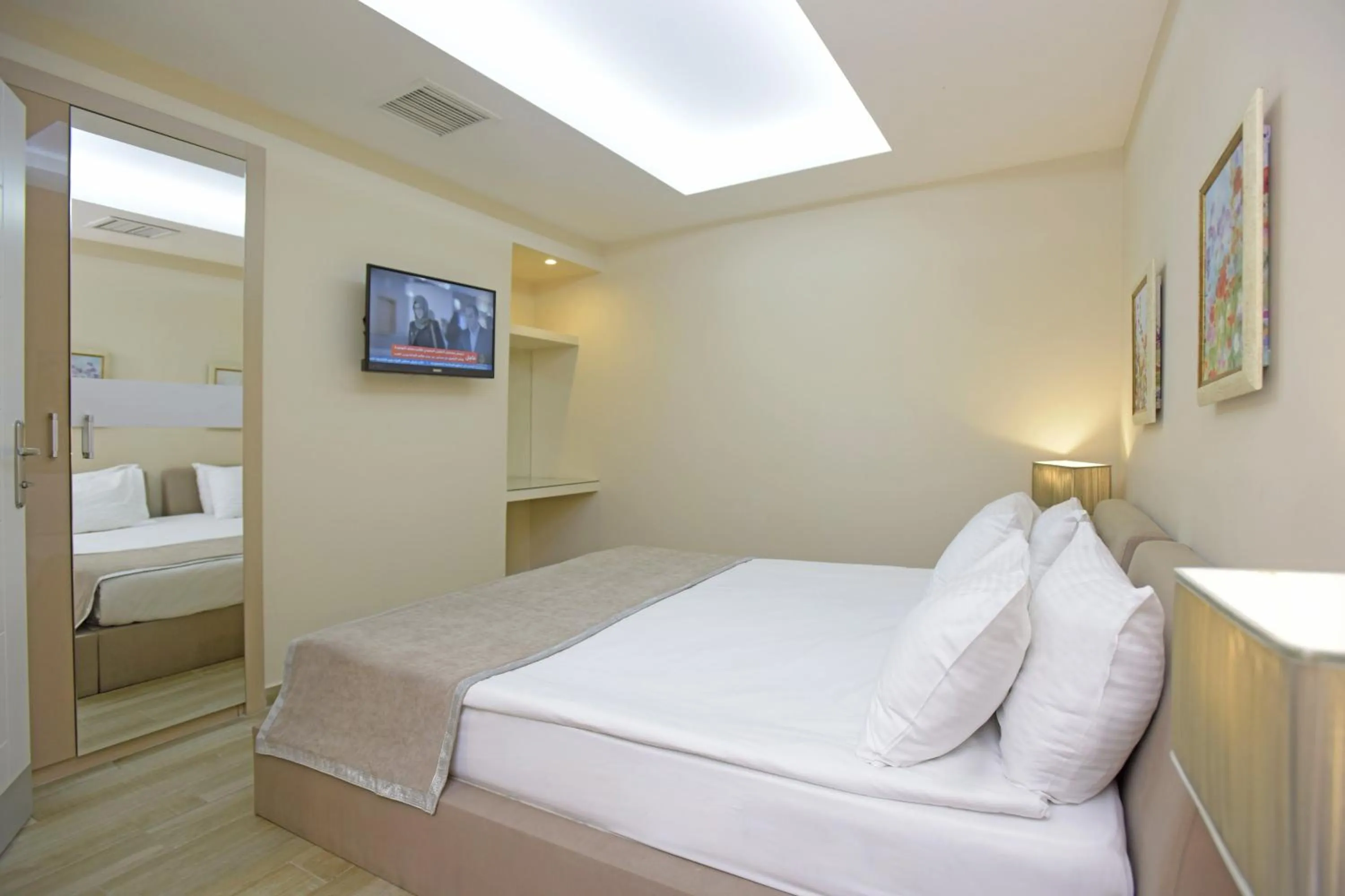 Bed in Cheya Sisli BNB Medical & Business City Center Tesvikiye Suites and Apartments