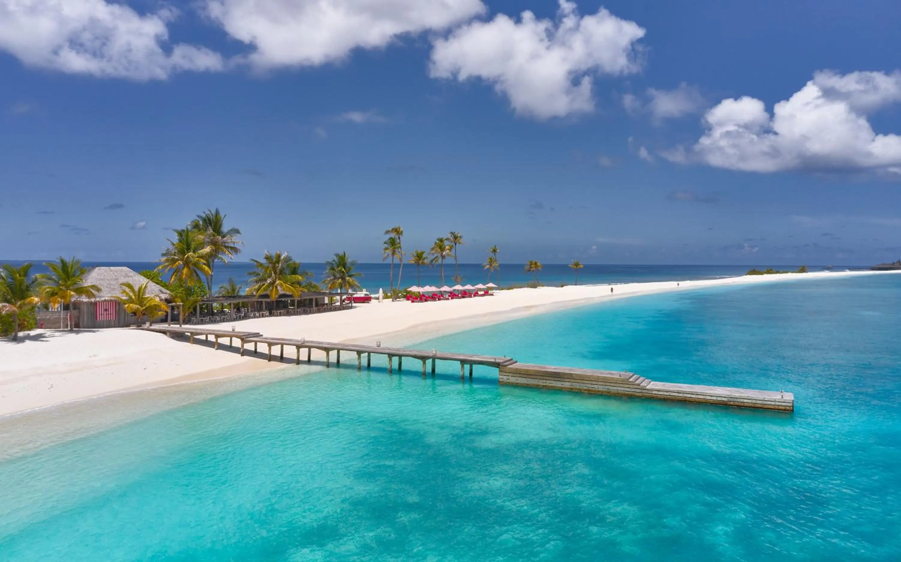 Dining area in Finolhu, A Seaside Collection Resort, a Member of Design Hotels