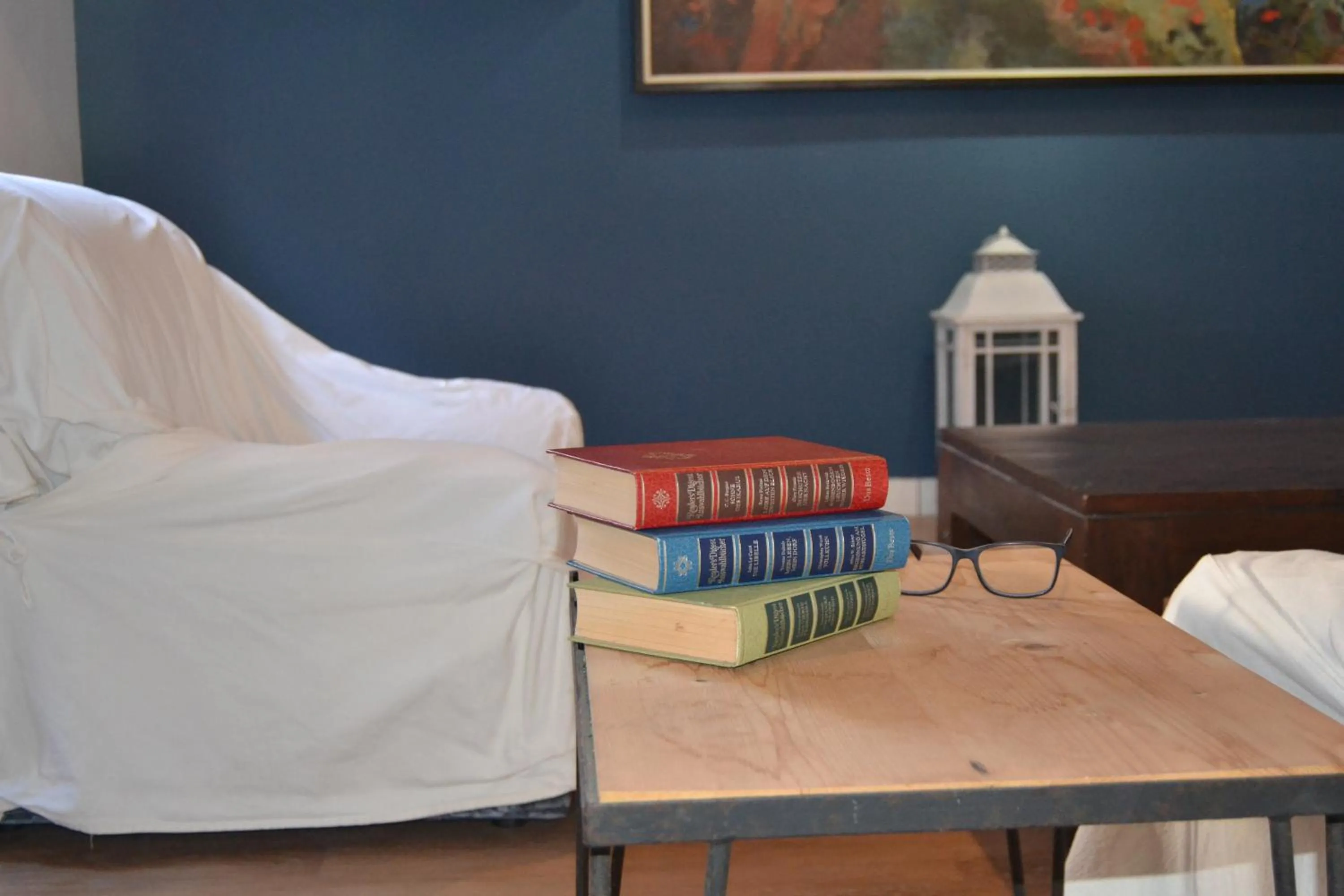 Library in Hotel Miramar