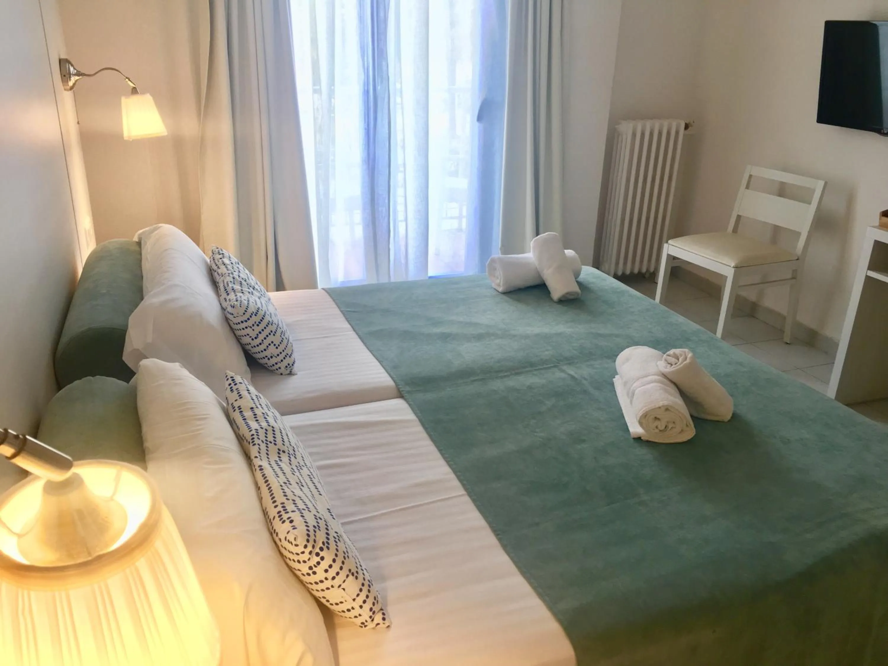 Bed in Hotel Miramar