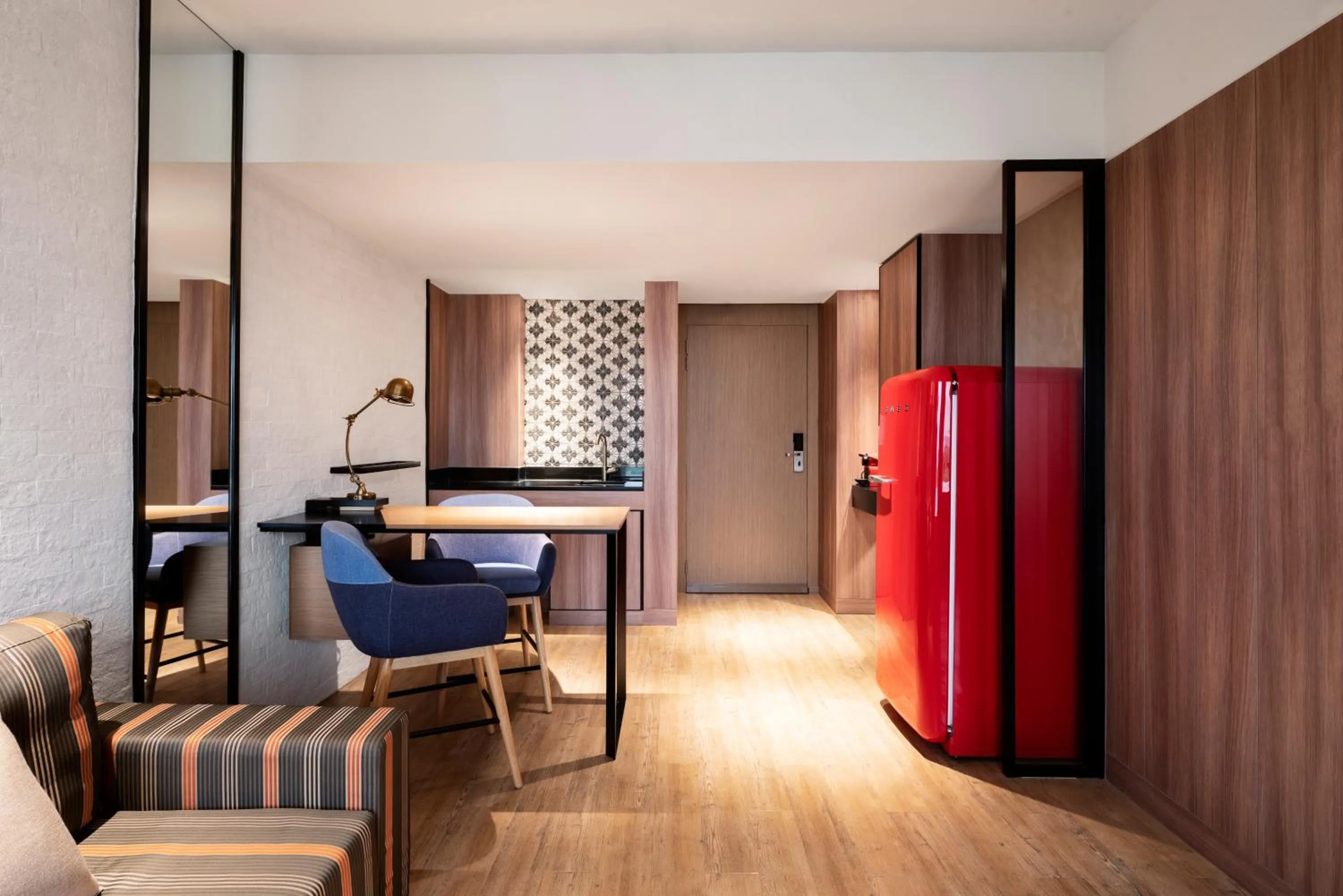 Facade/entrance in JEN Singapore Tanglin by Shangri-La