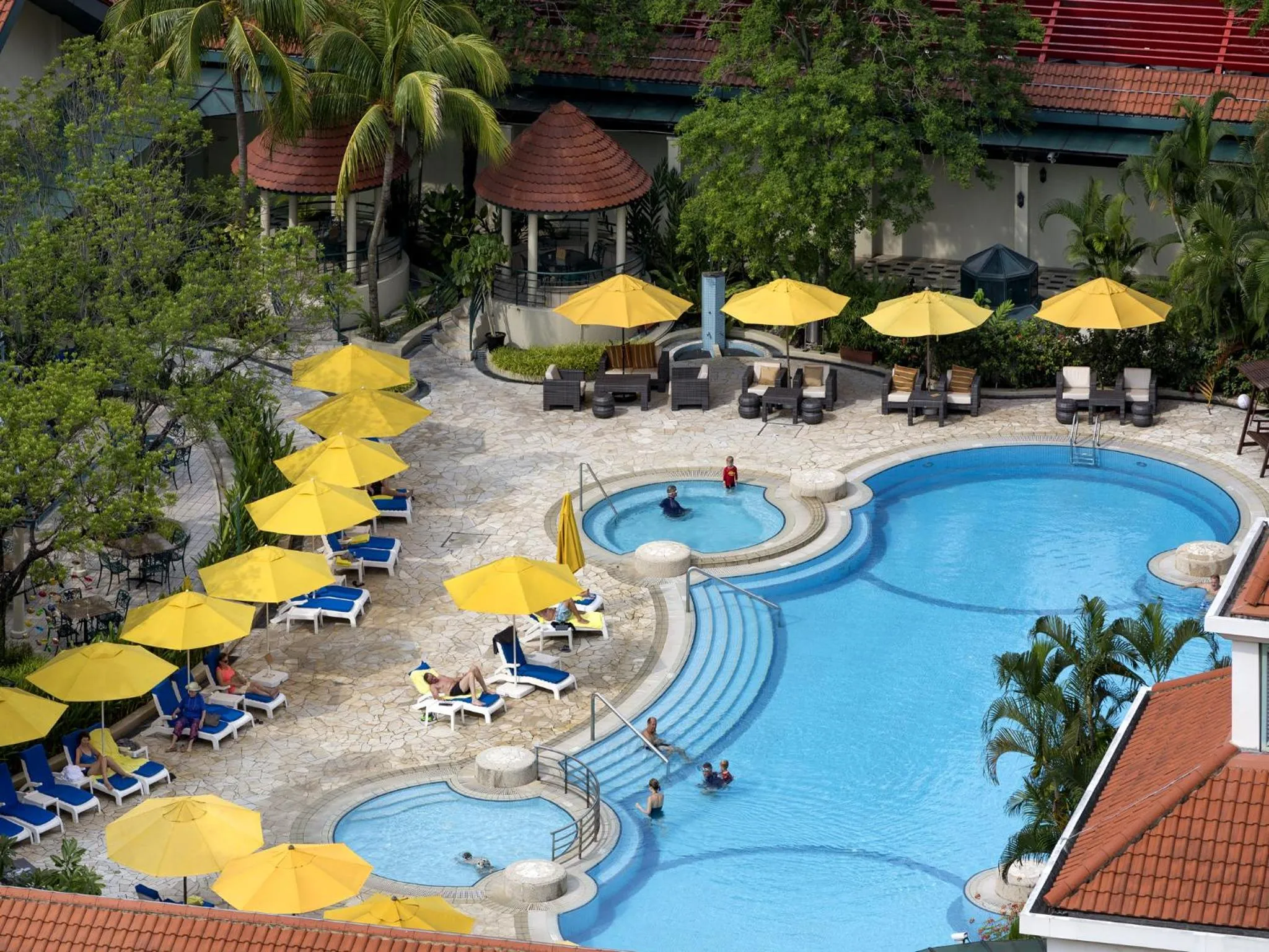 Swimming pool in JEN Singapore Tanglin by Shangri-La