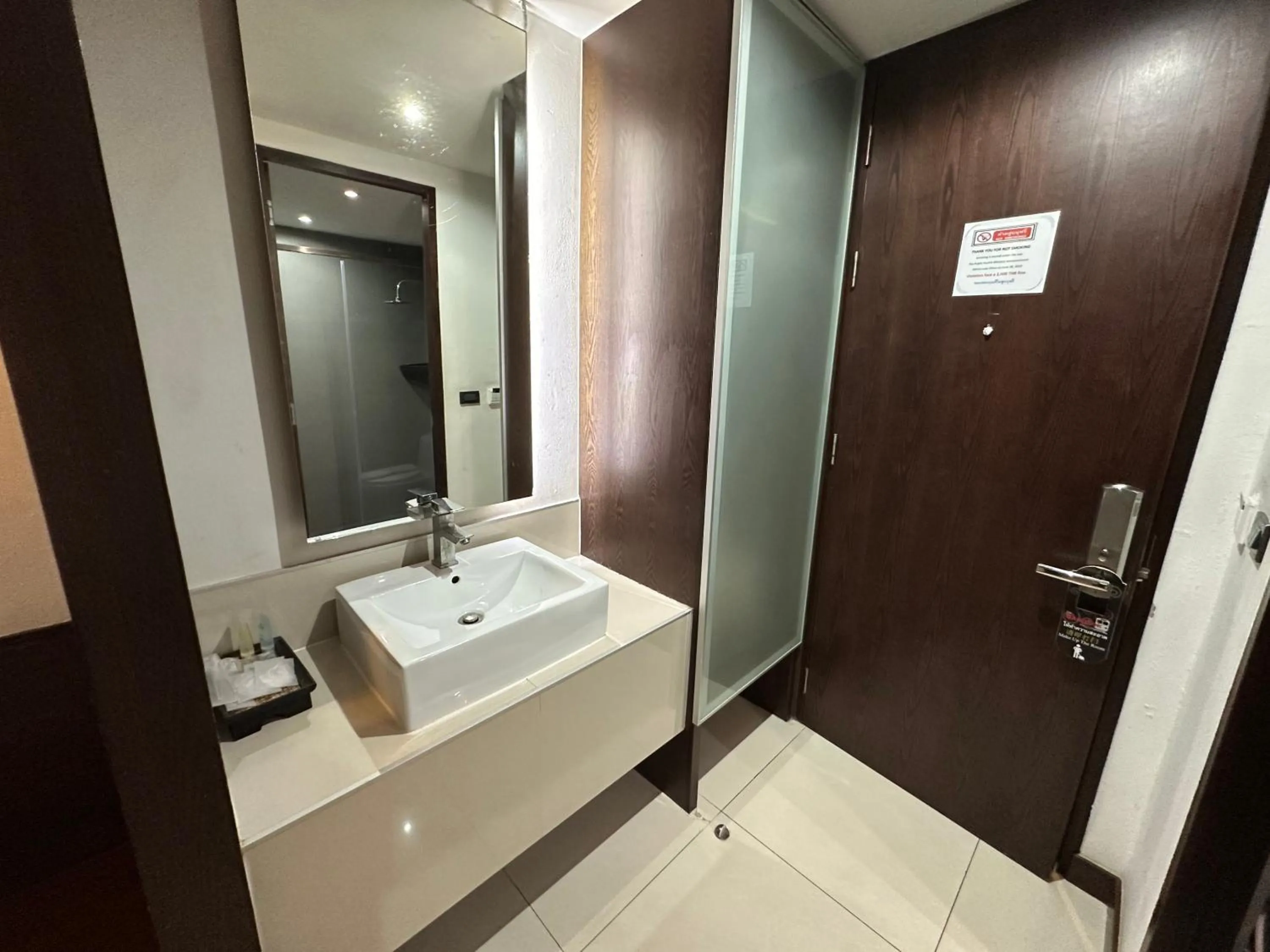 Bathroom in Collection O The Bangkok Airport Link Suite