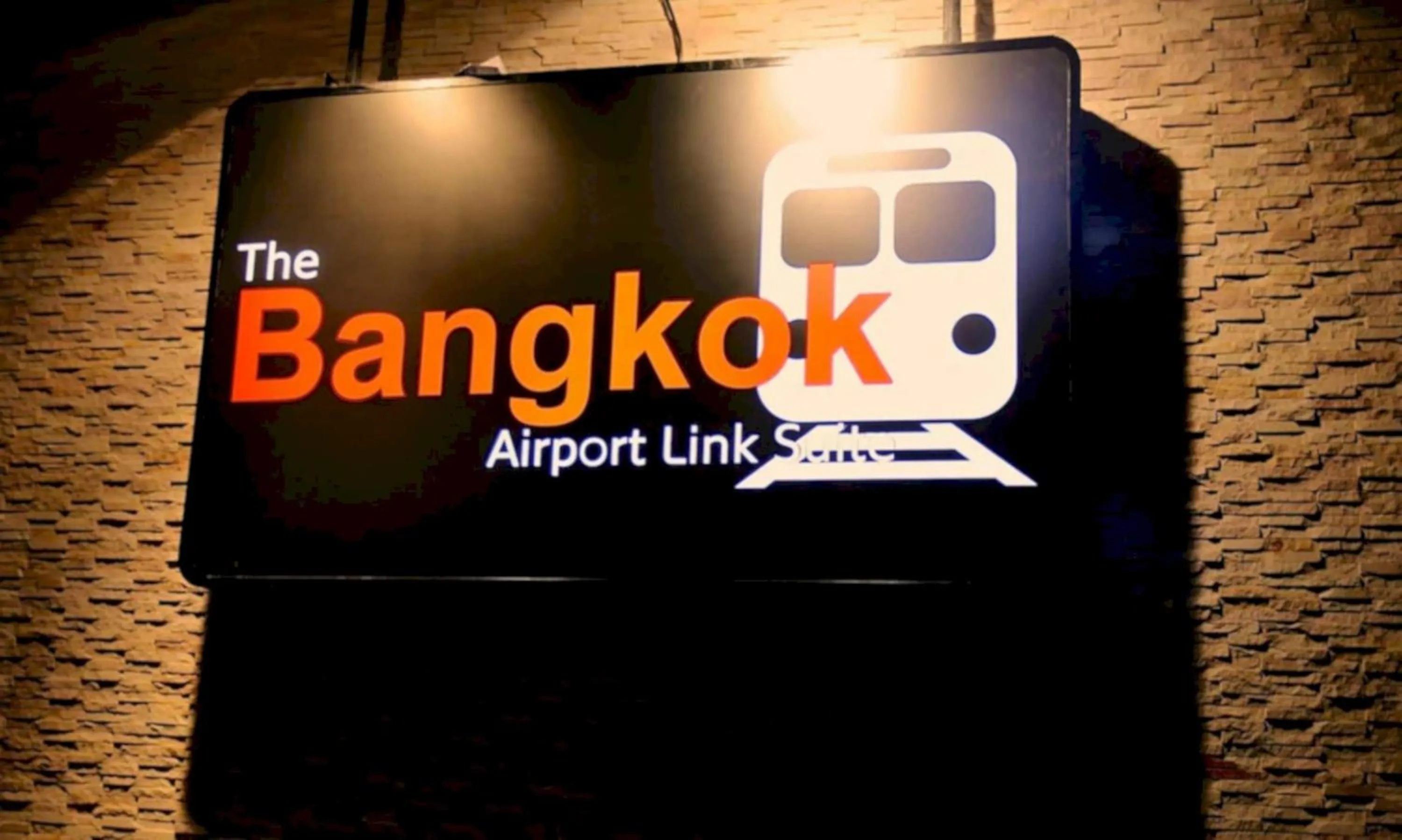 Logo/Certificate/Sign in Collection O The Bangkok Airport Link Suite