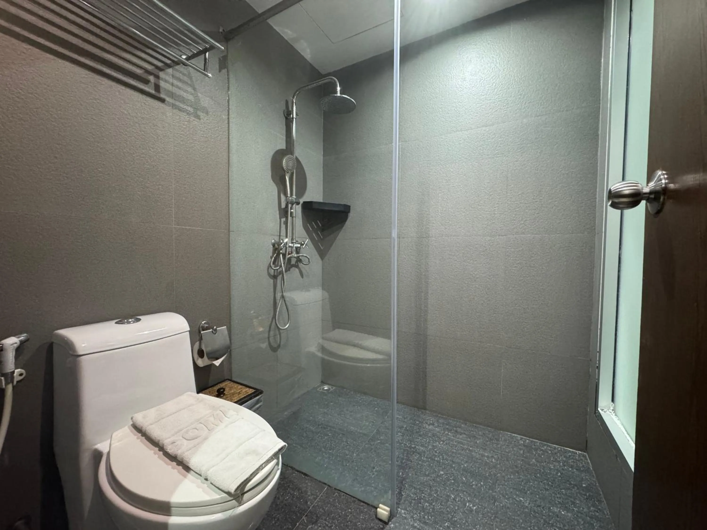 Bathroom in Collection O The Bangkok Airport Link Suite