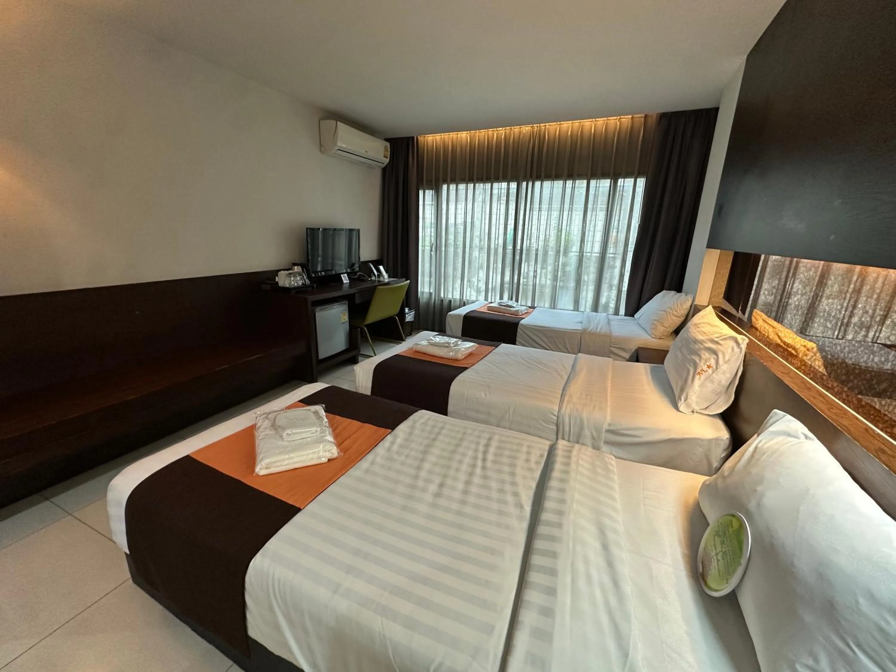 Photo of the whole room, Bed in Collection O The Bangkok Airport Link Suite