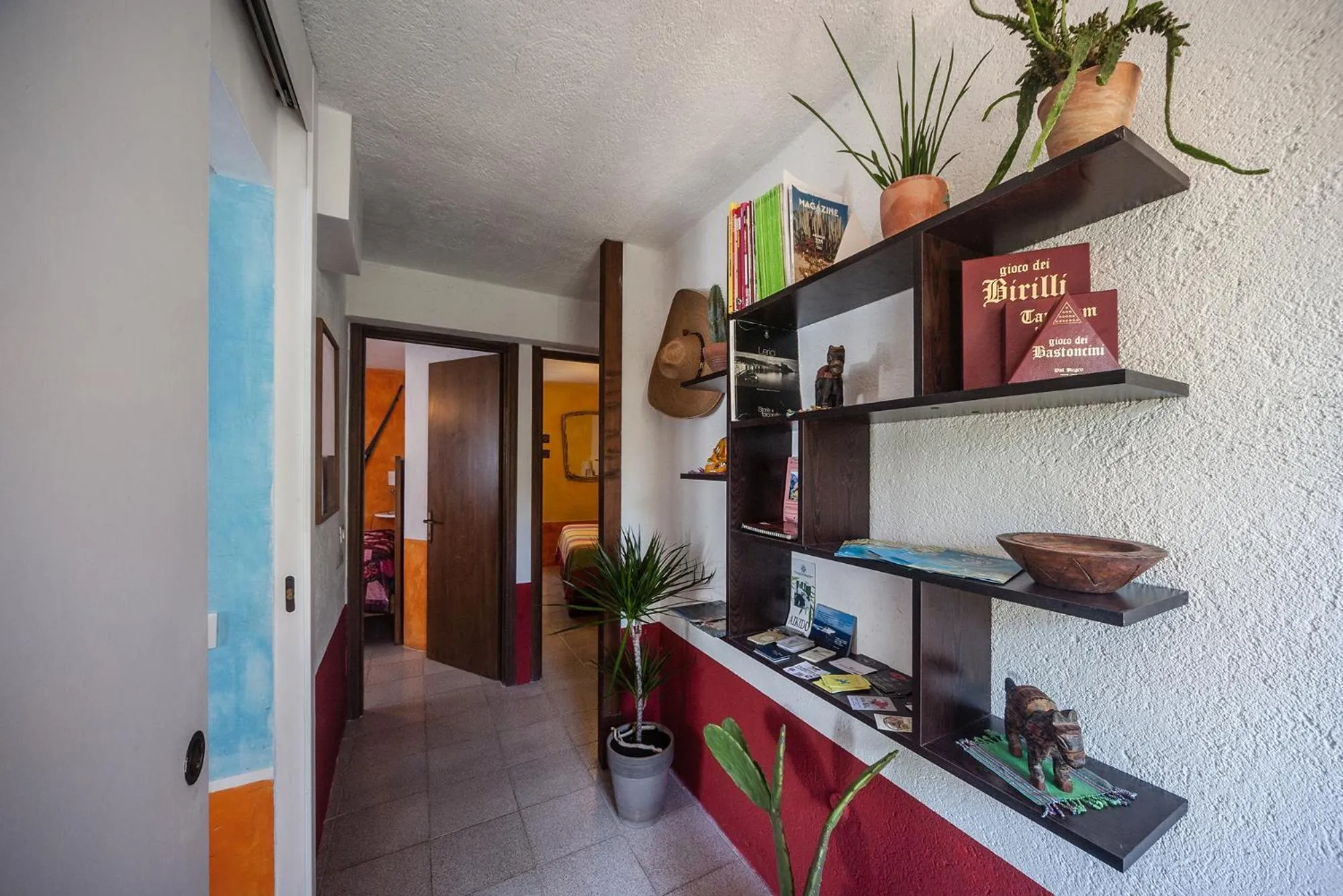 Decorative detail in La Fattoria di Nonna Eugenia