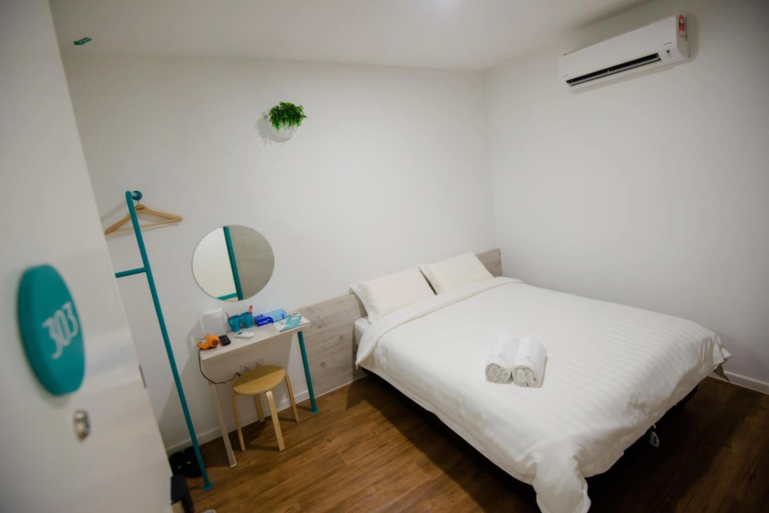 Bedroom, Bed in Vrest Hotel