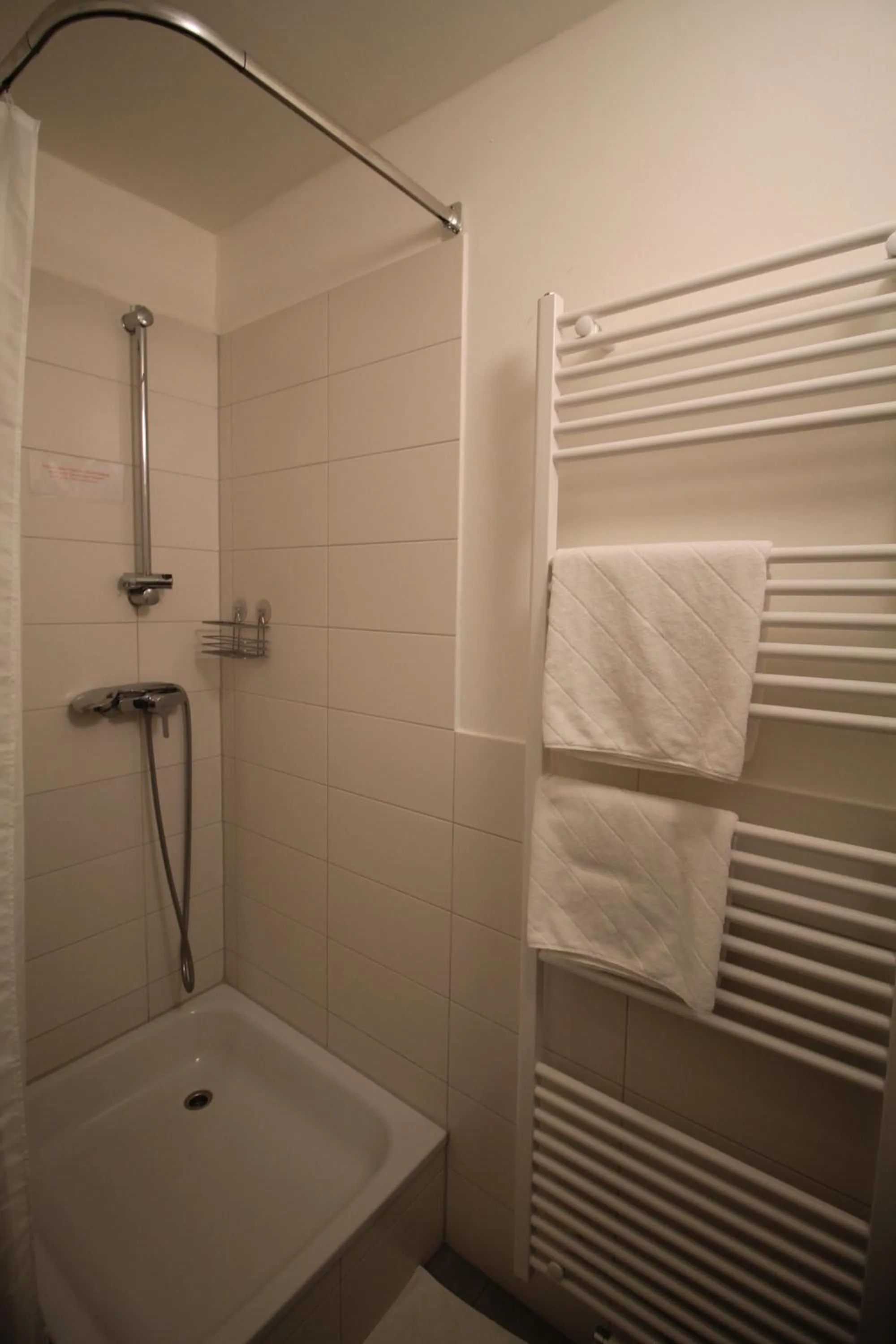 Shower in Heimat St. Pauli