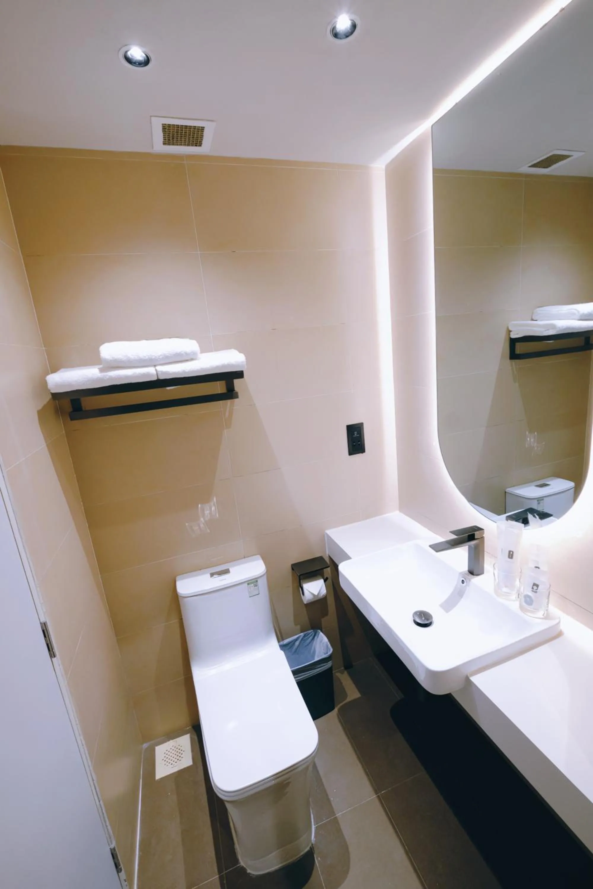 Bathroom in Rest Bugis Hotel