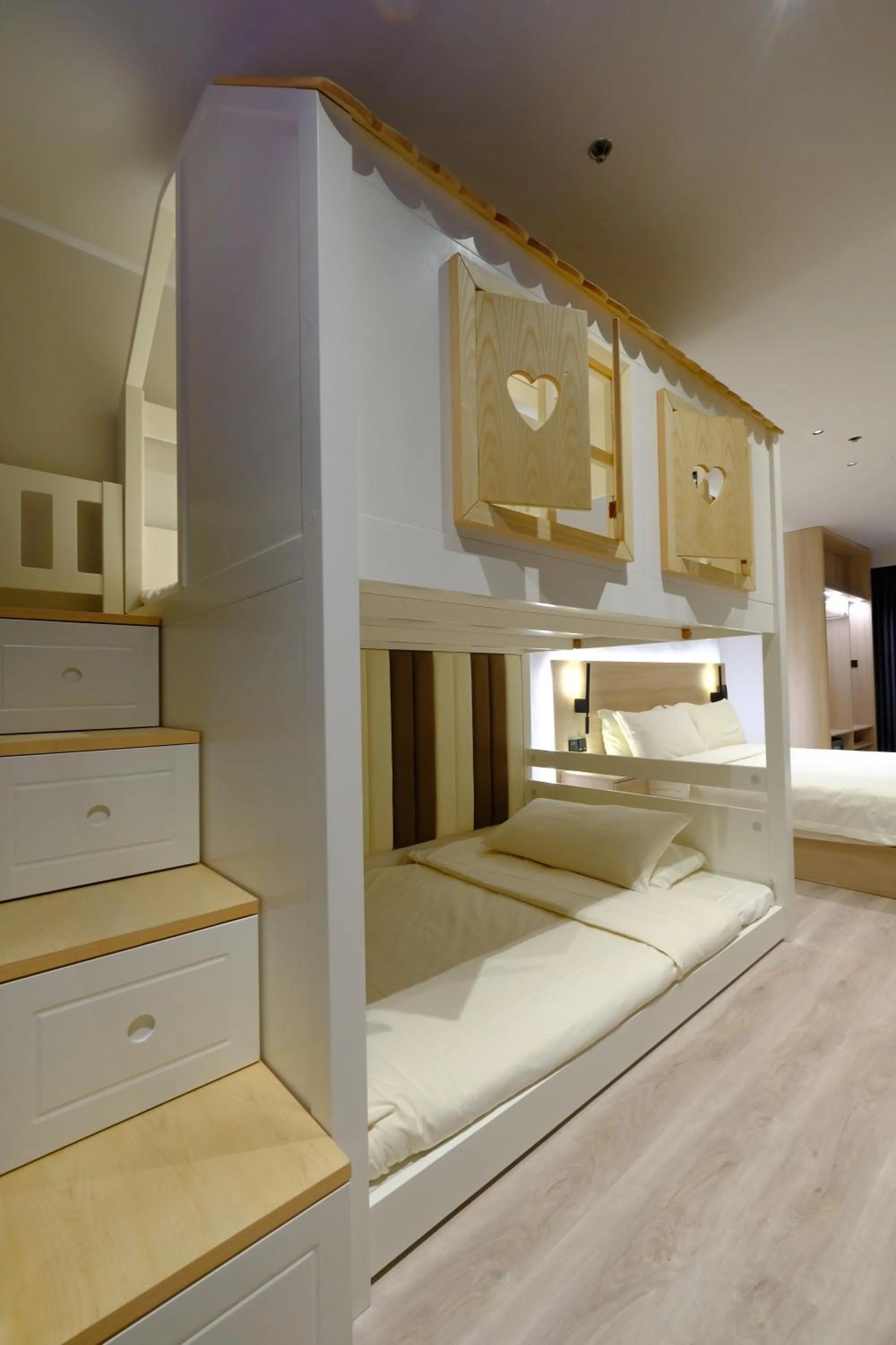 Bed in Rest Bugis Hotel