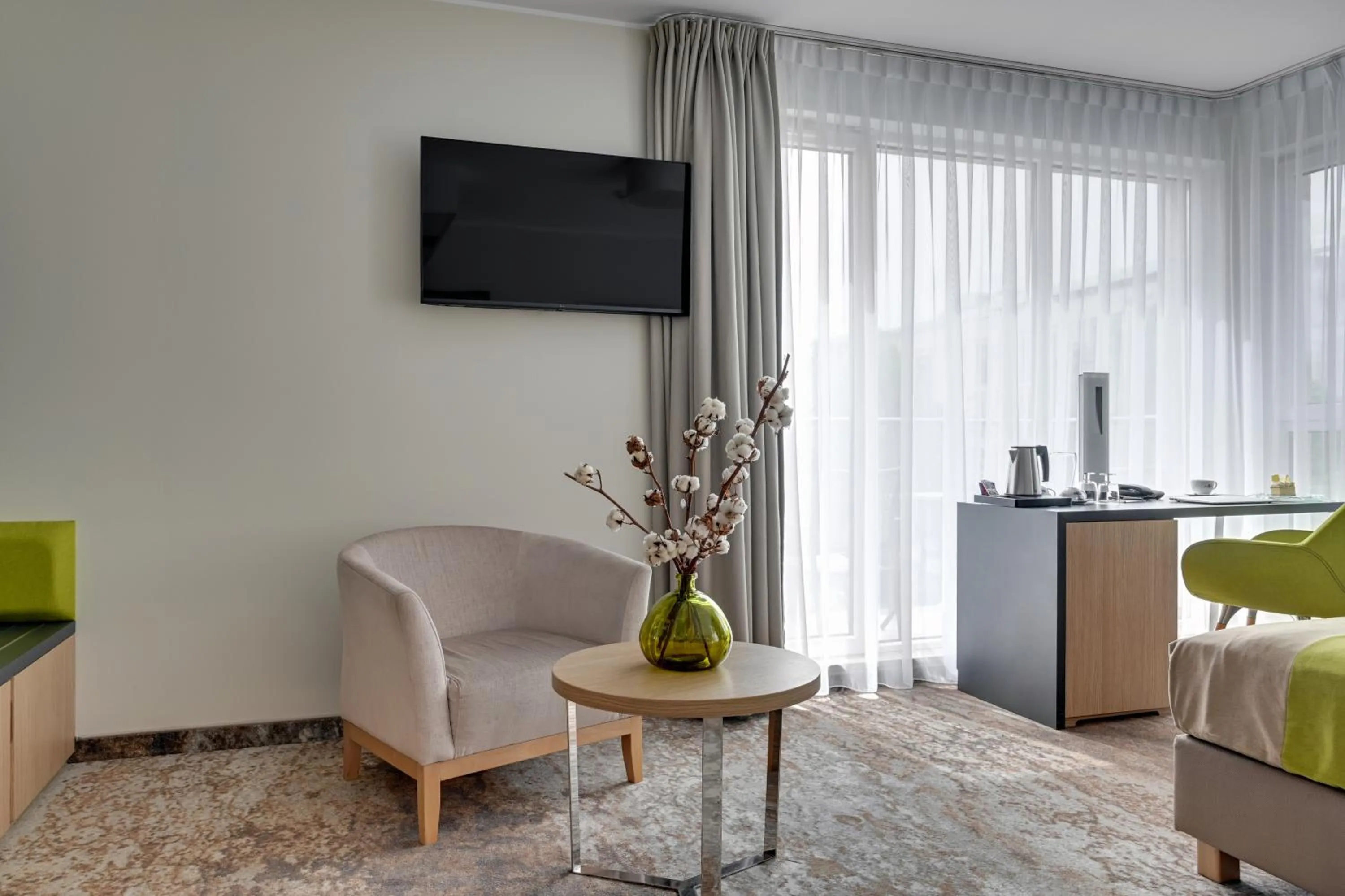 TV and multimedia, Bed in GRANO HOTEL Gdańsk Riverside dawniej HOTEL ALMOND BUSINESS & SPA