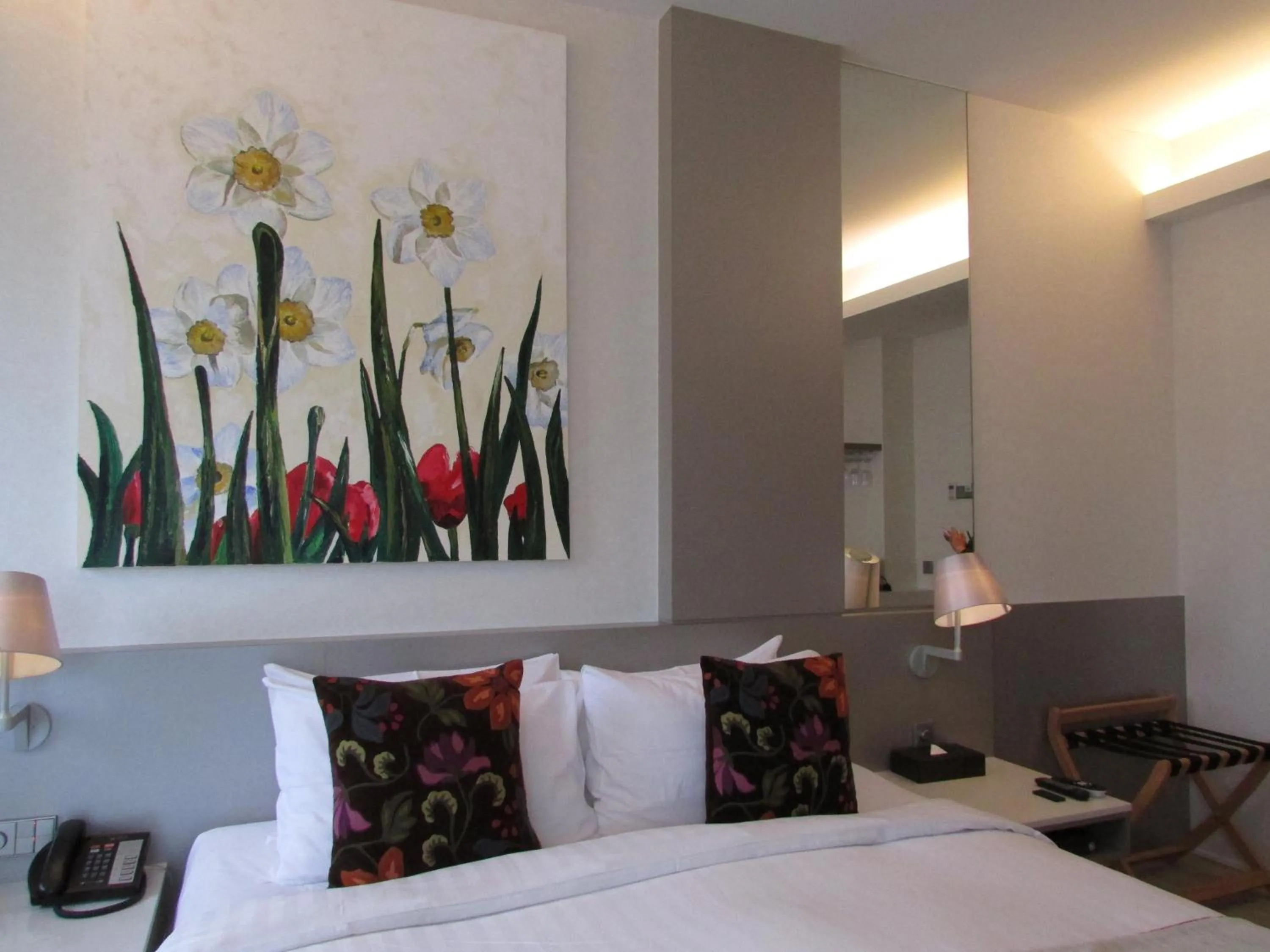 Bed in D'Hotel Singapore managed by The Ascott Limited