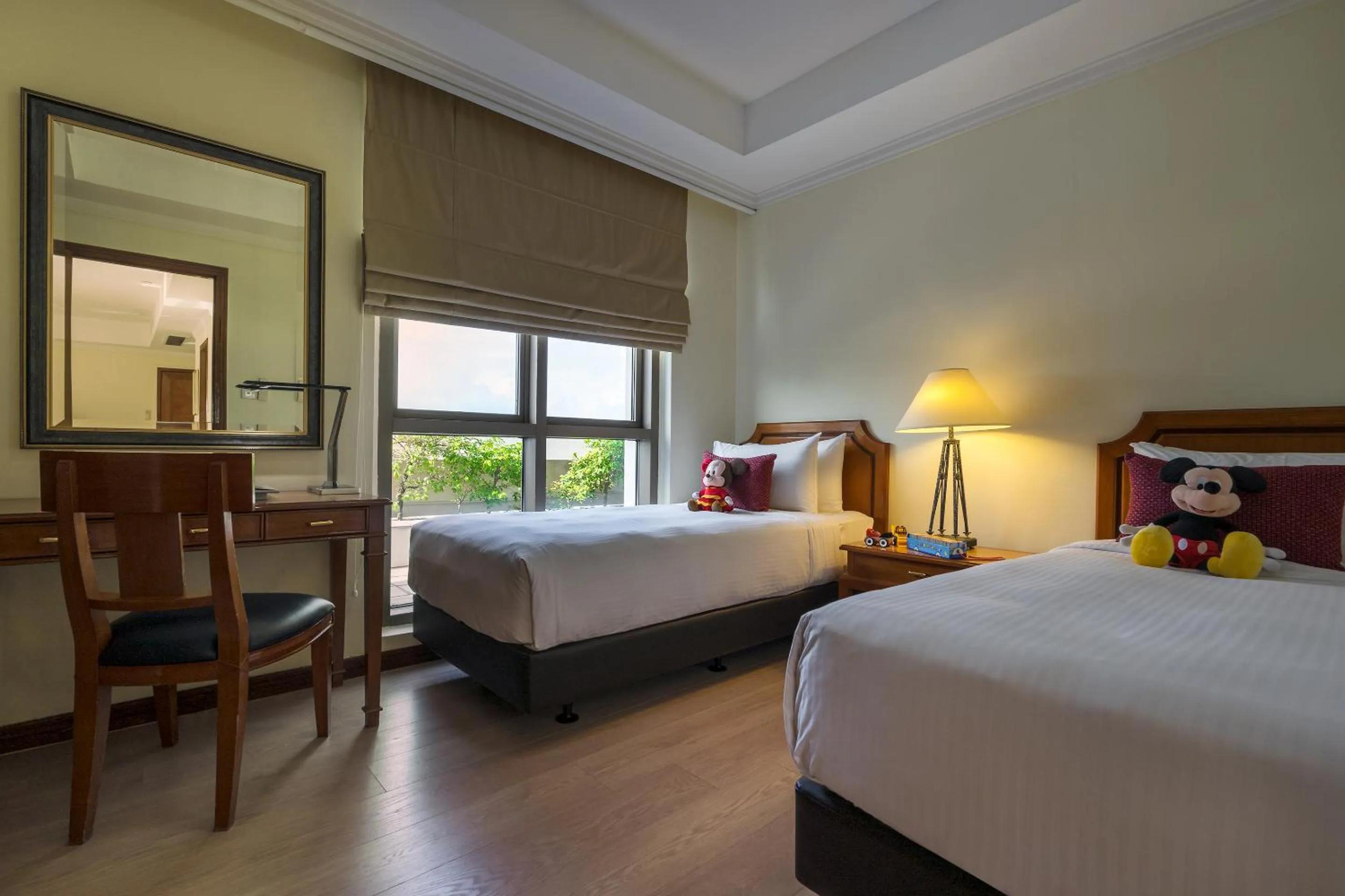 Bedroom, Bed in Orchard Parksuites by Far East Hospitality