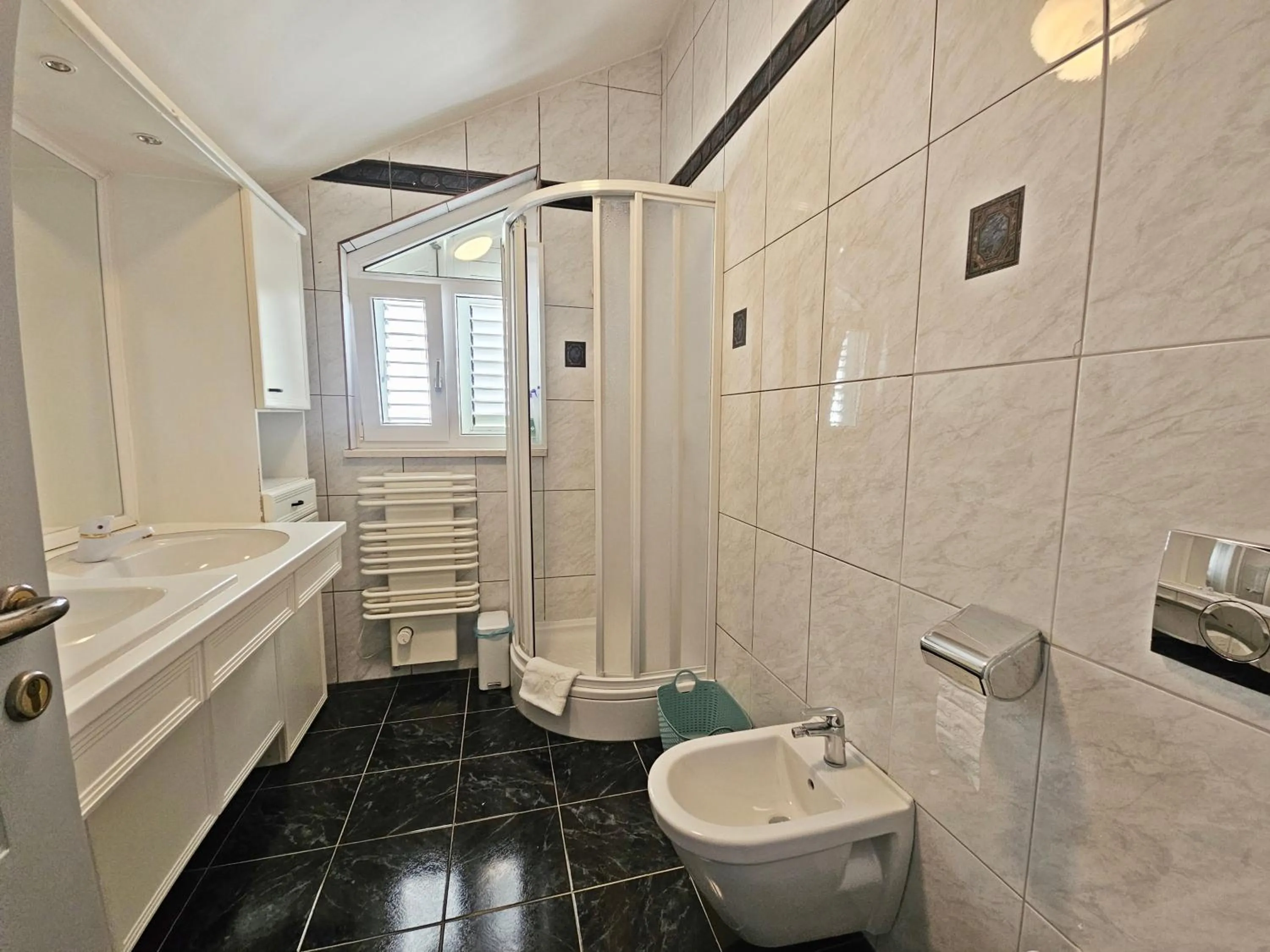 Toilet in AB Villa Podstrana