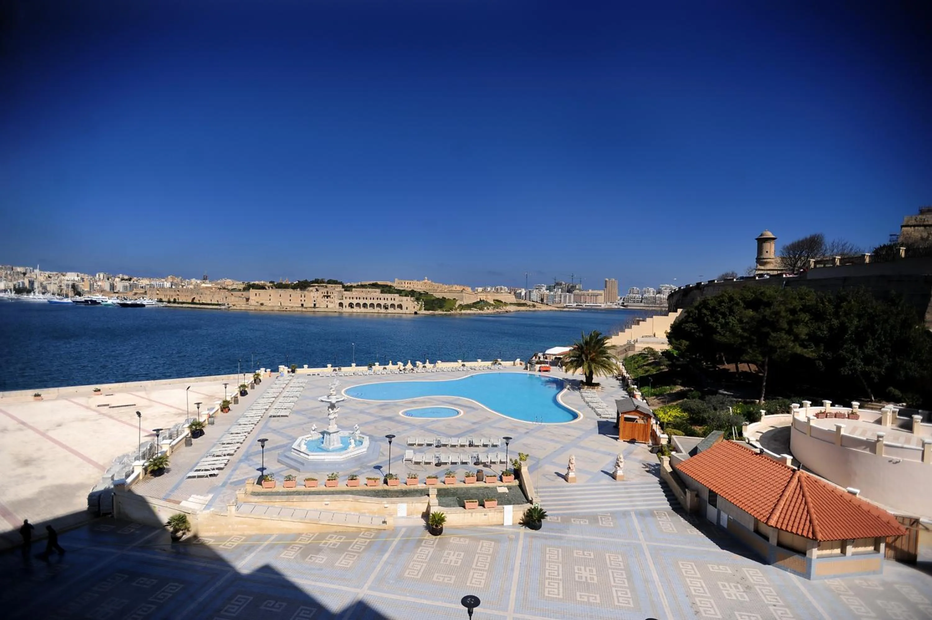 Area and facilities in Grand Hotel Excelsior