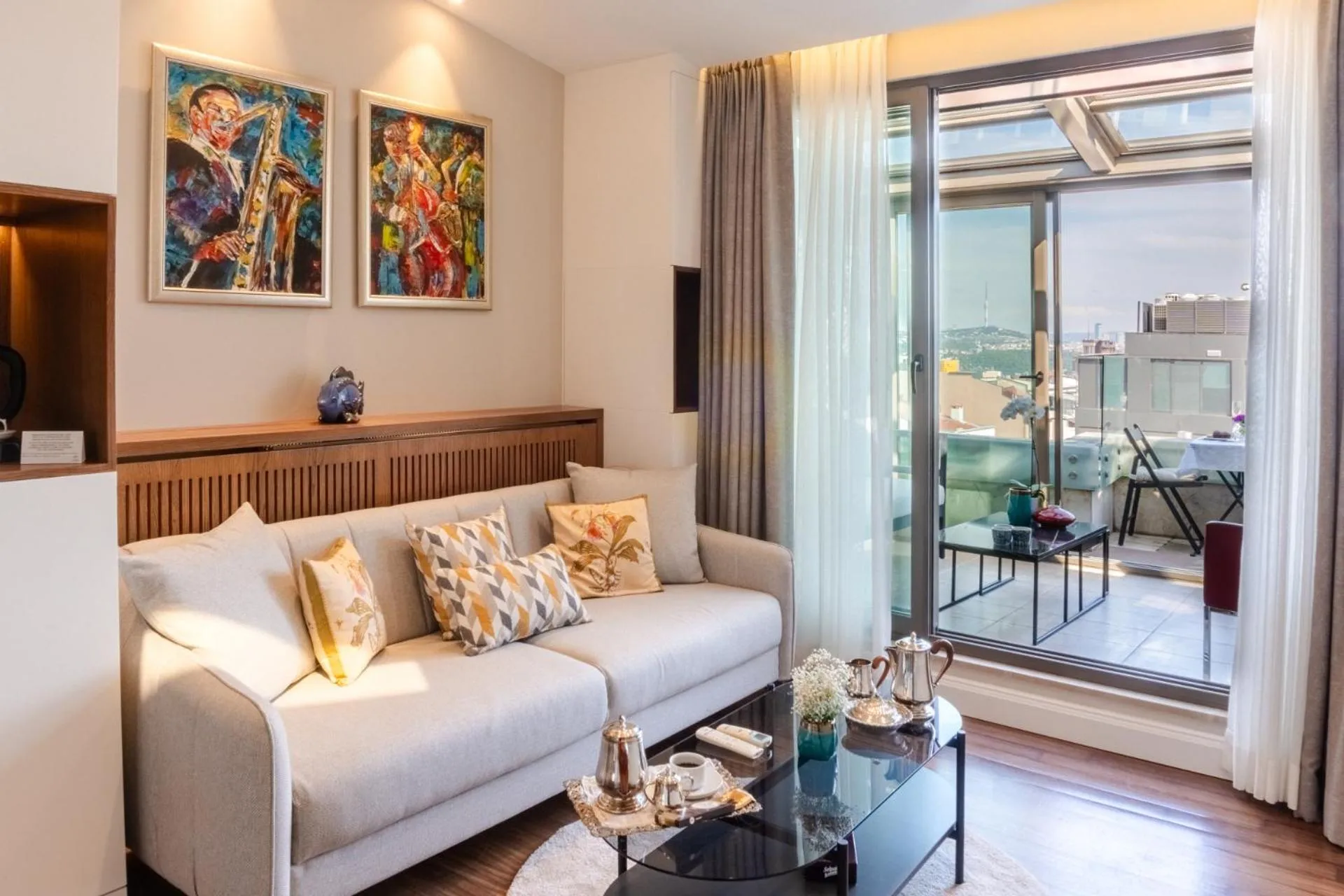 Seating area in Cheya Deluxe Residence Nisantasi Istanbul City Center