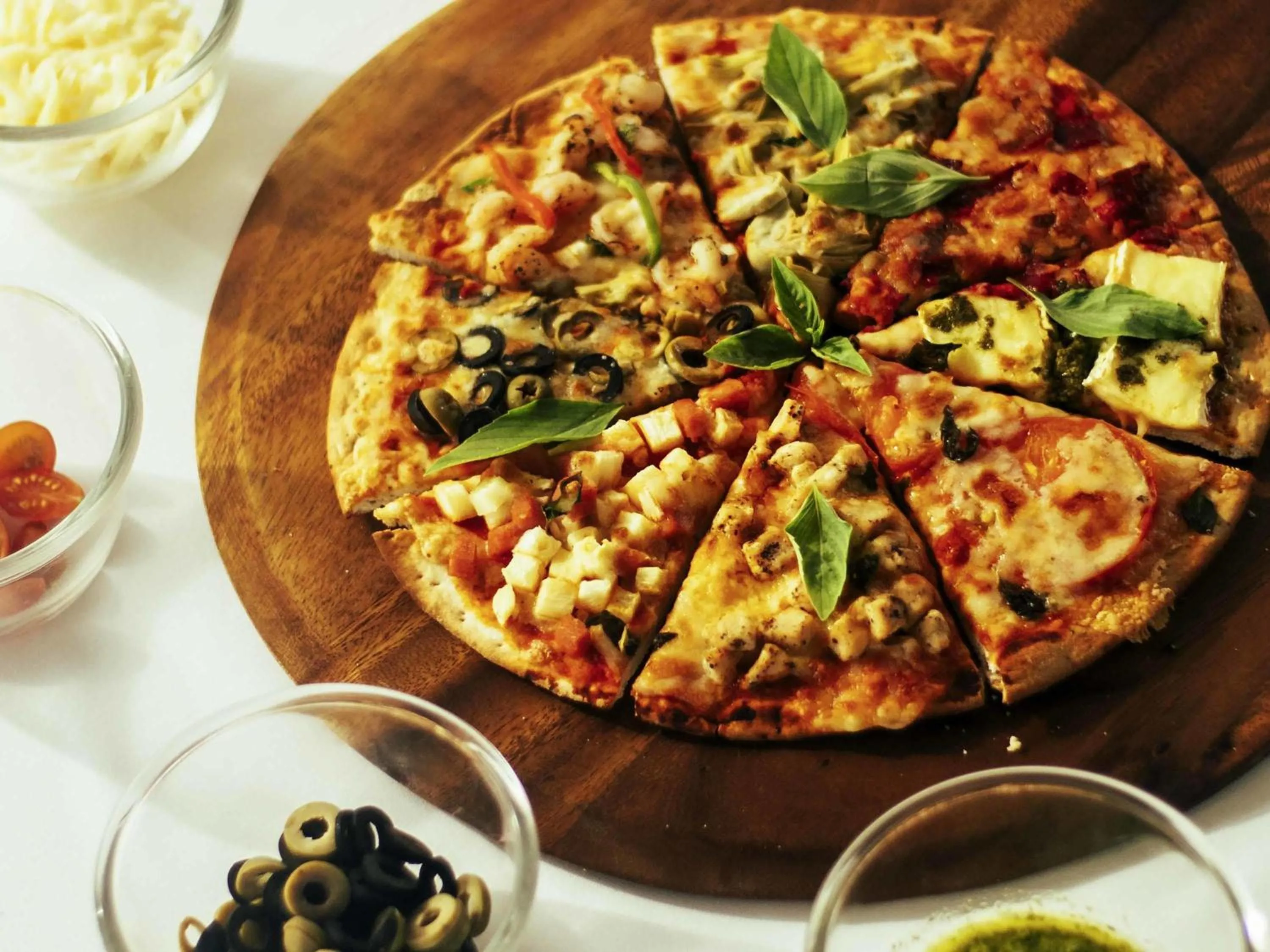 Restaurant/places to eat in Mercure Maldives Kooddoo - Adults-Only Escape - 50 percent off Domestic Transfers