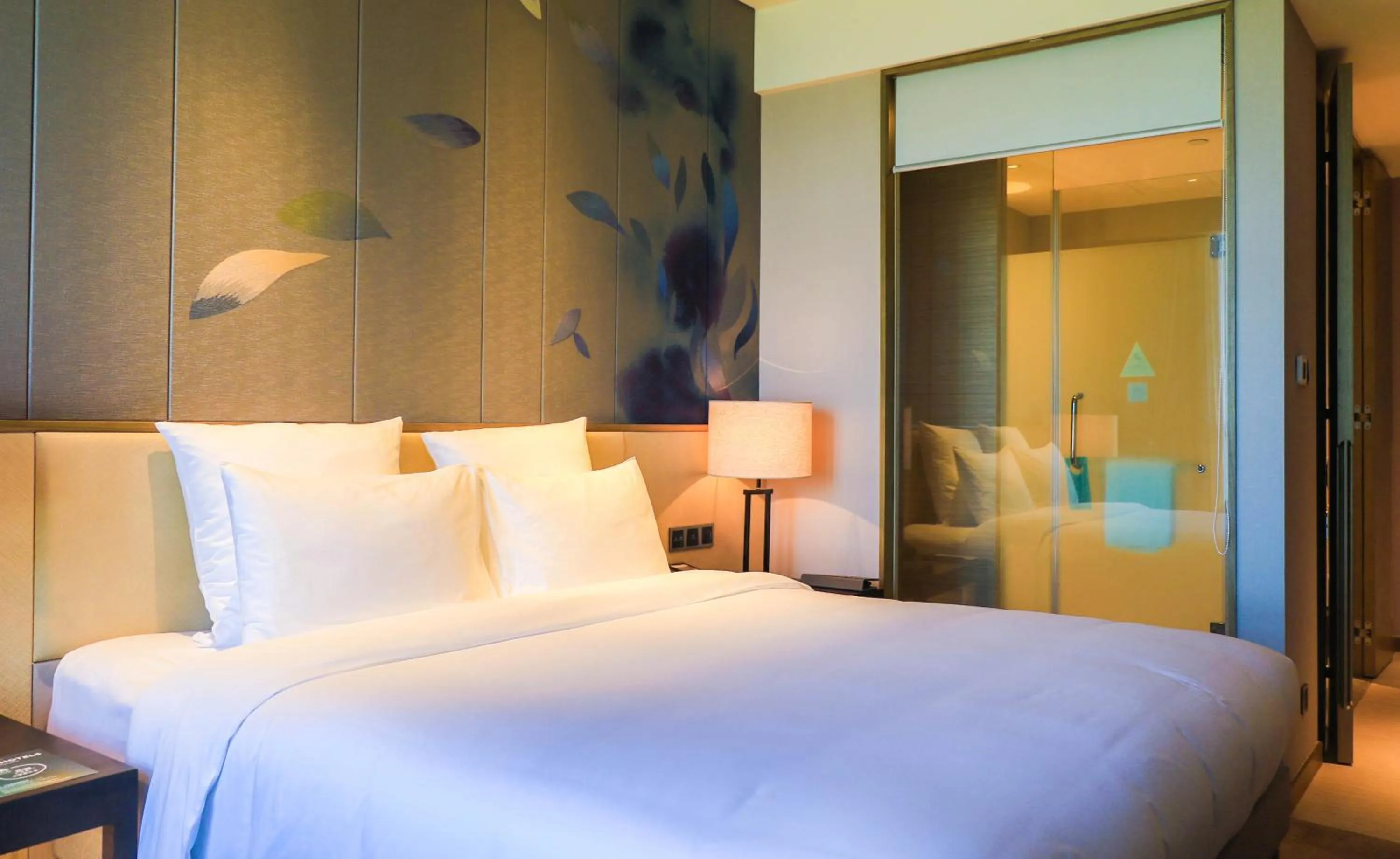 Bed in Pullman Nanchang Sunac