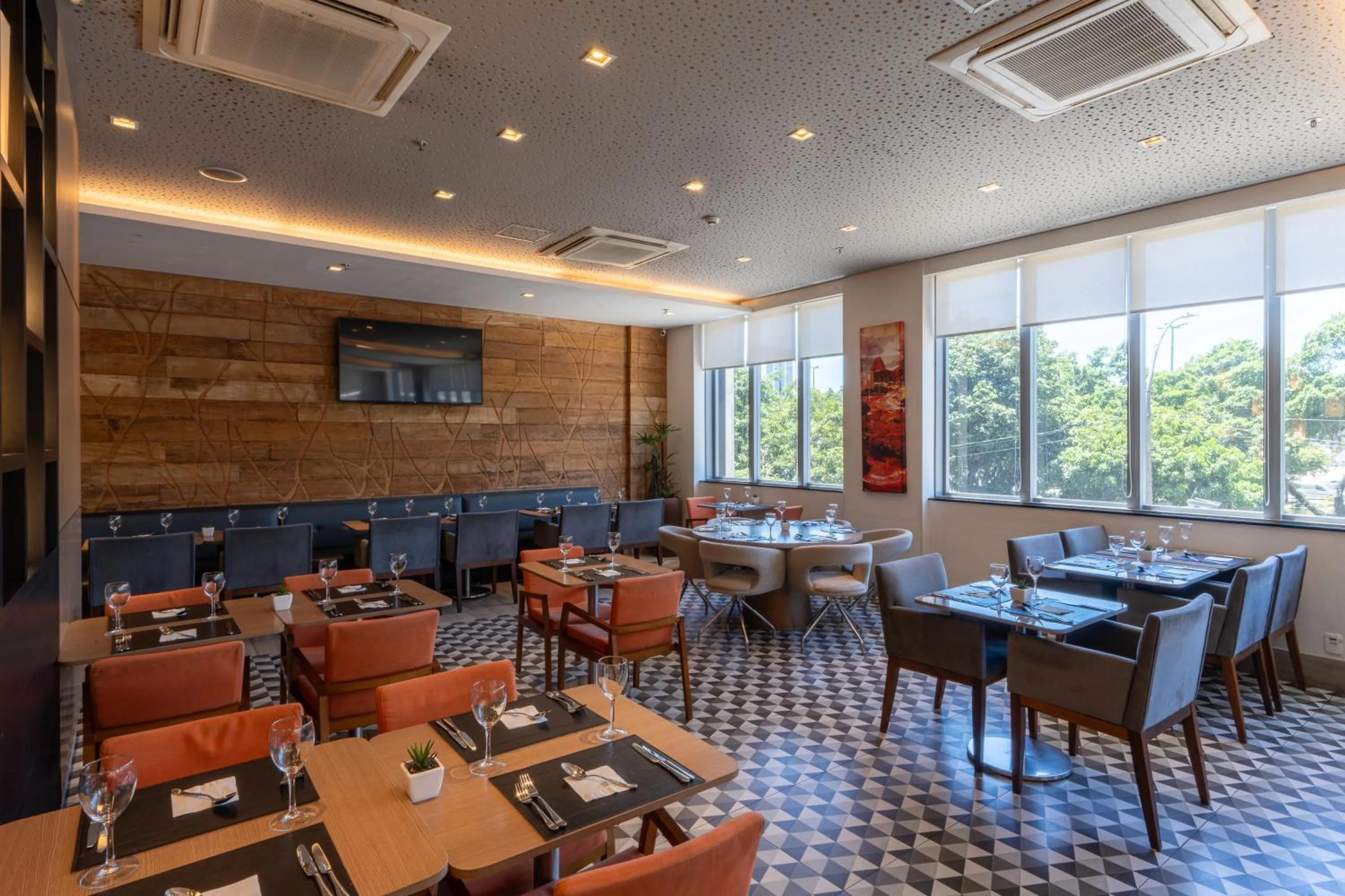 Restaurant/places to eat in Novotel RJ Praia de Botafogo