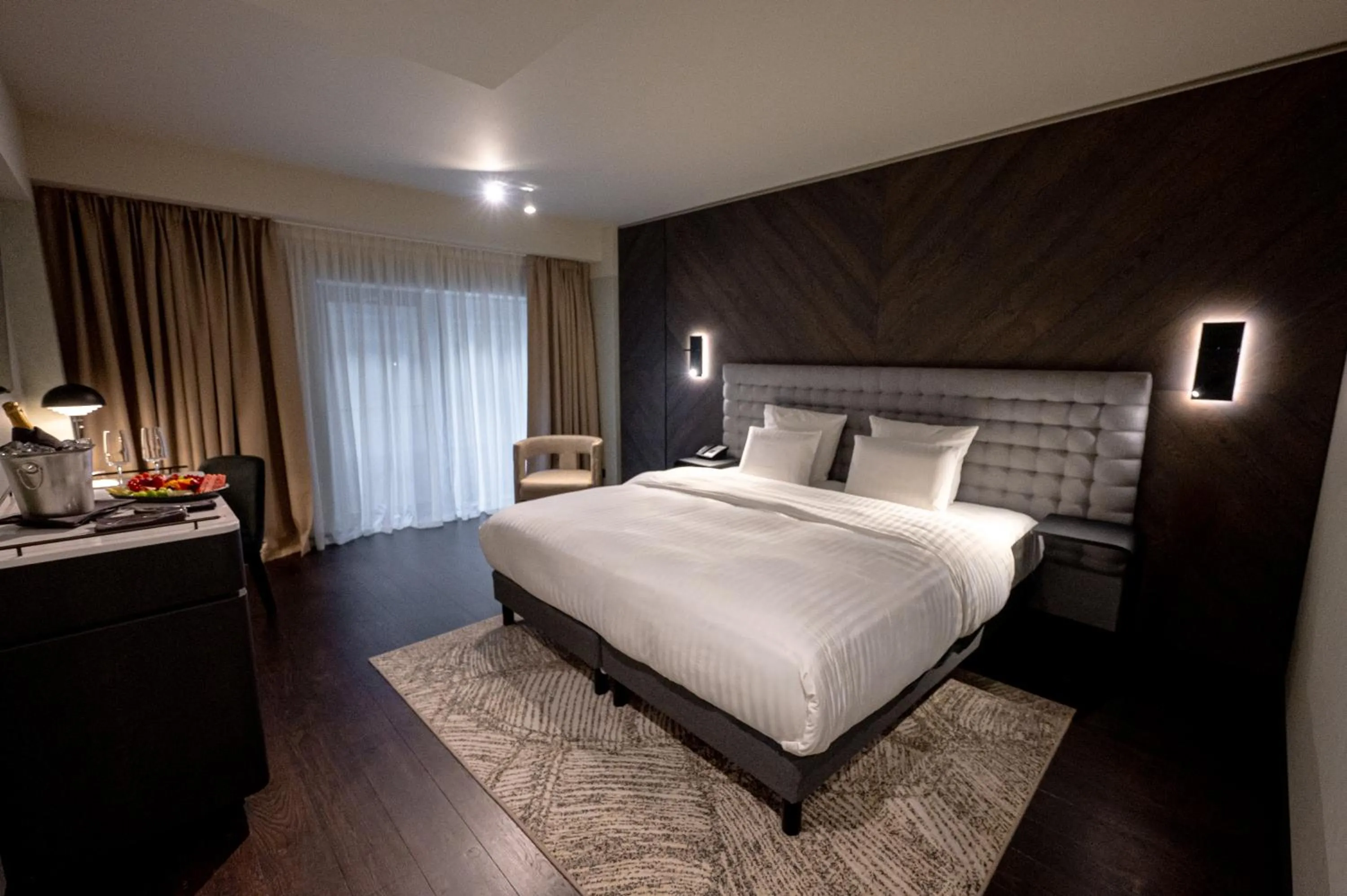 Photo of the whole room, Bed in Pullman Riga Old Town - Renovated 2025