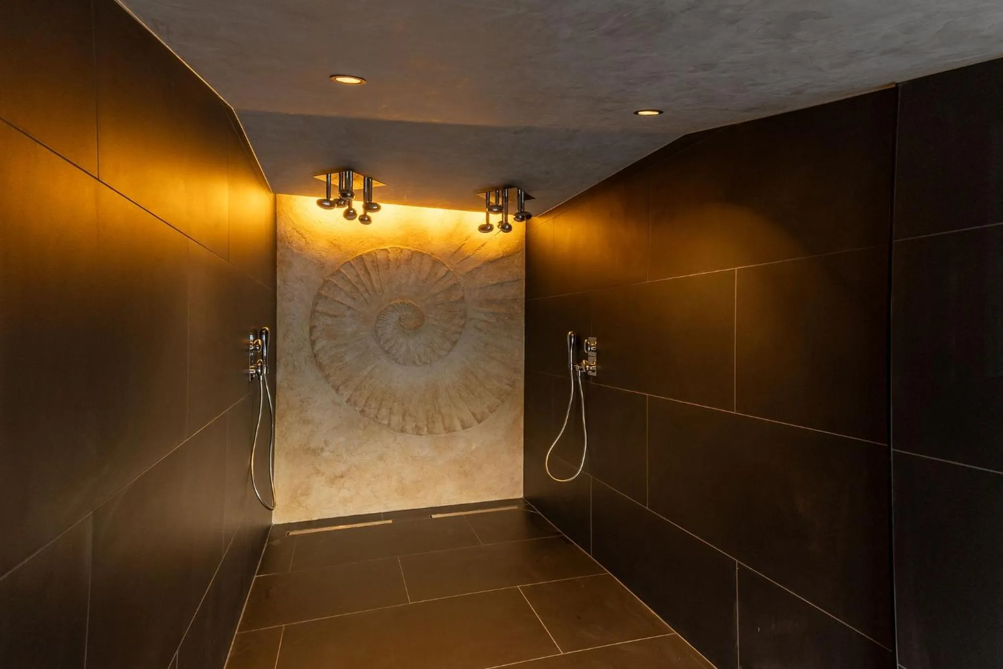 Shower in Pullman Riga Old Town - Renovated 2025