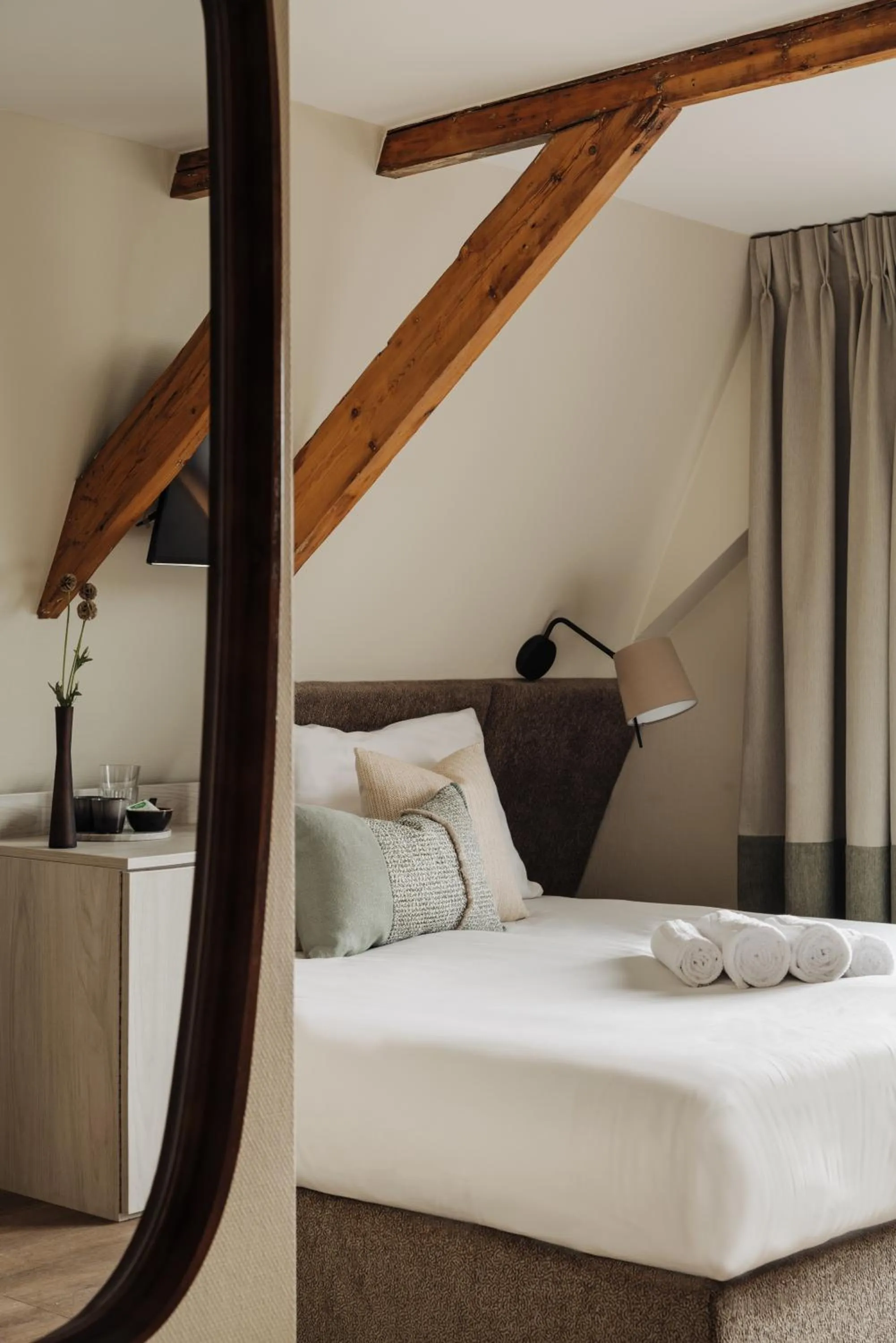 Bed in Adam Suites Hotel