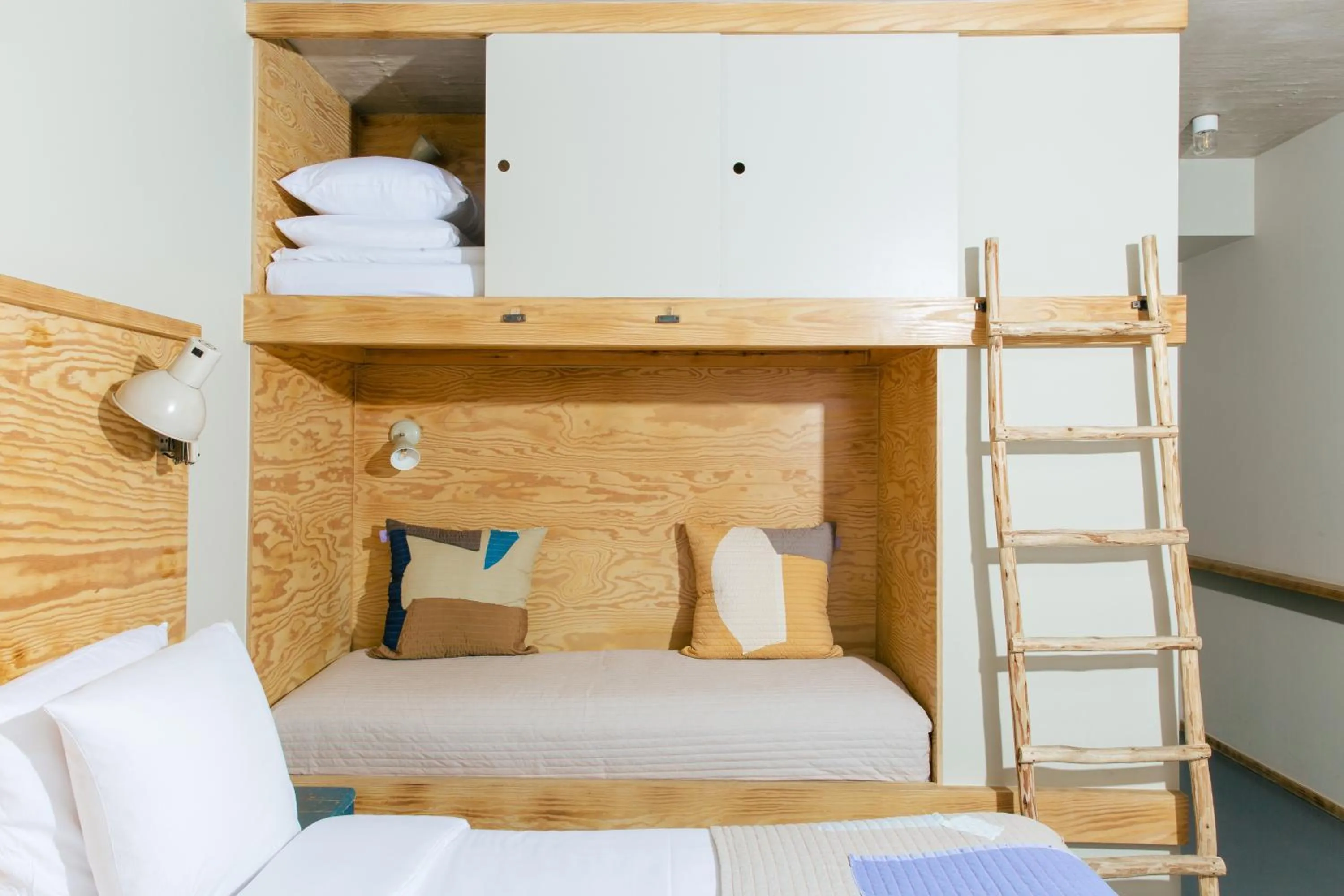 bunk bed, Bed in JAM Brussels