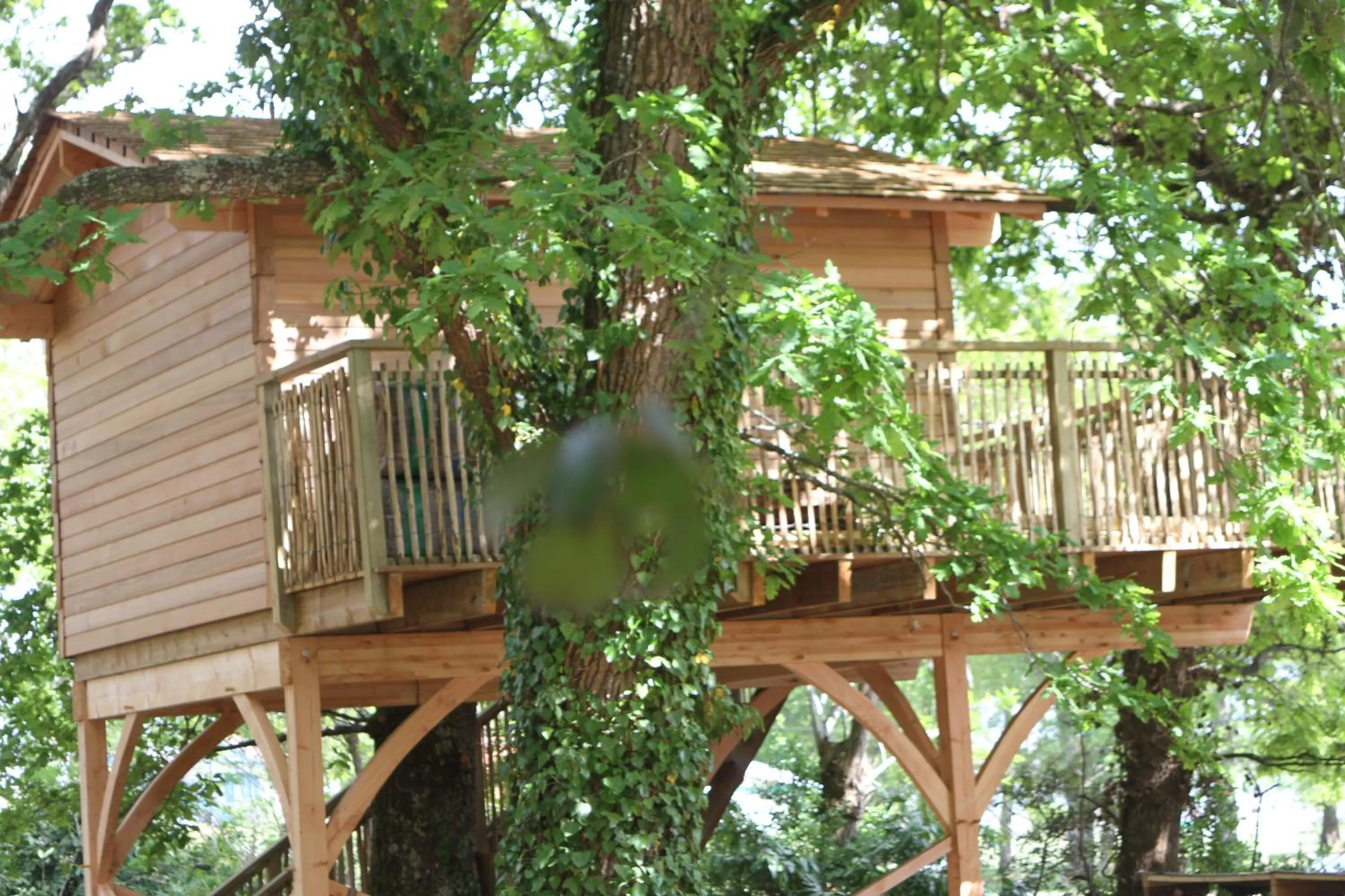Property building in Lodging Le Lac