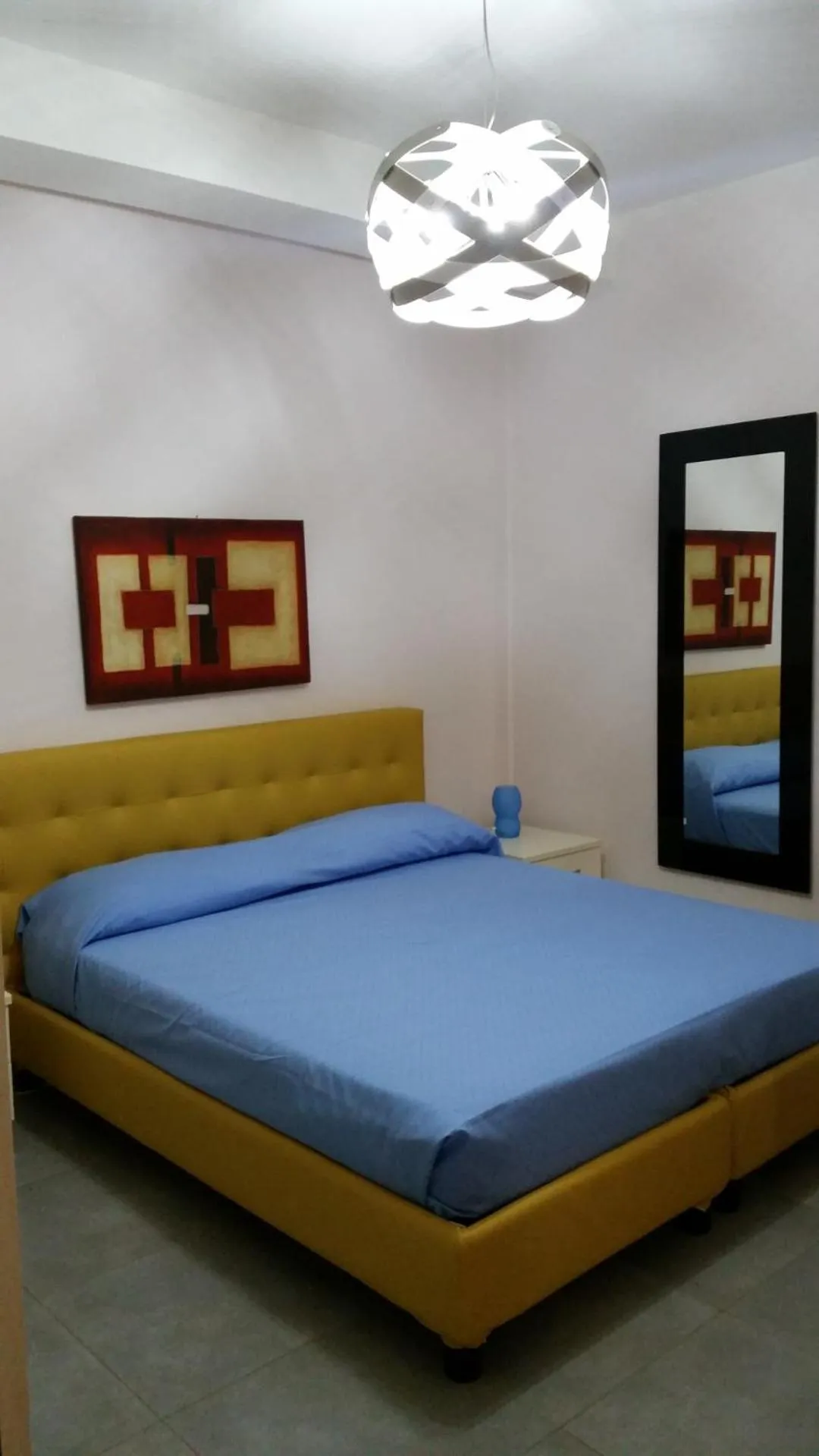 Photo of the whole room, Bed in Dodo House