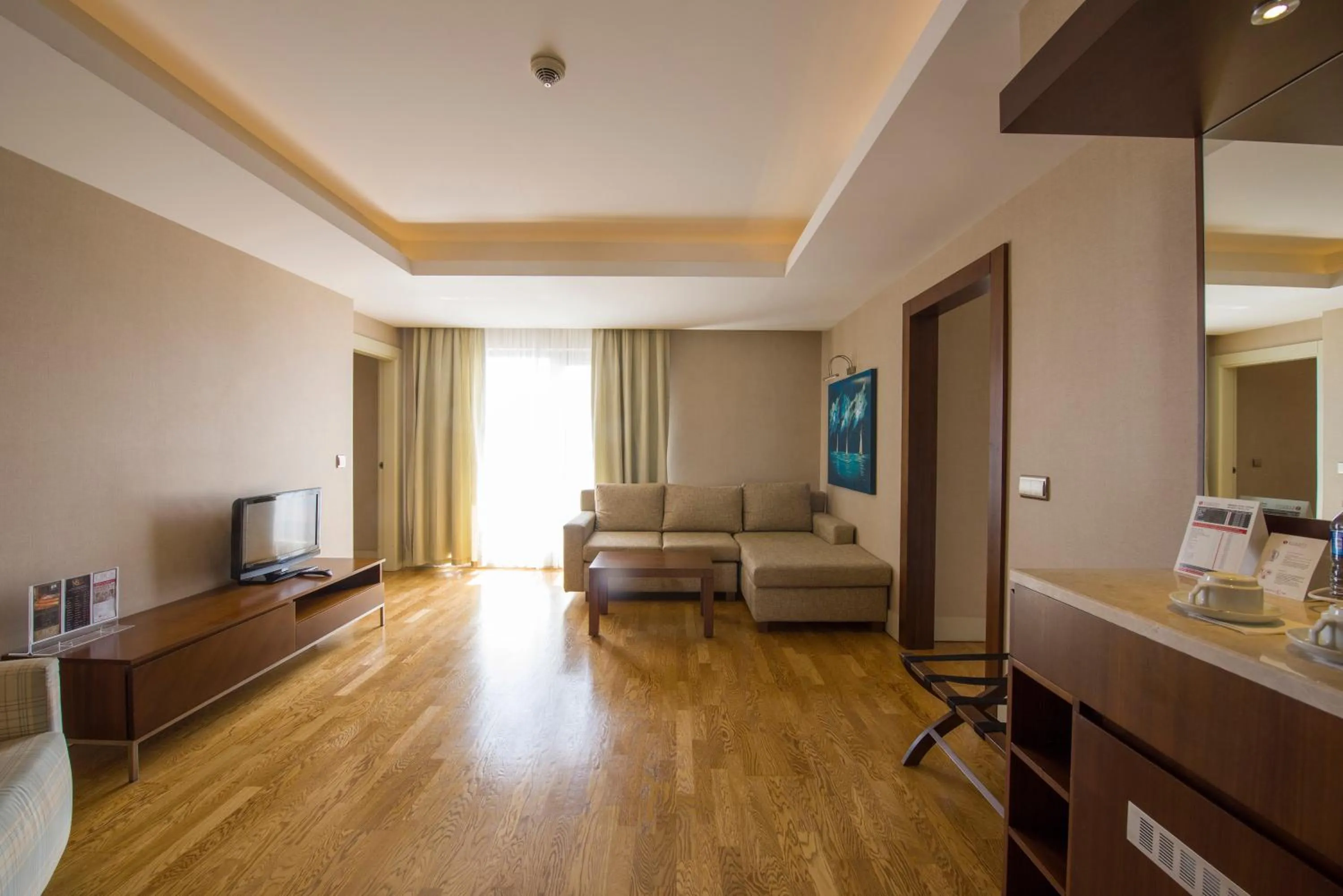 Living room in Ramada Plaza Antalya