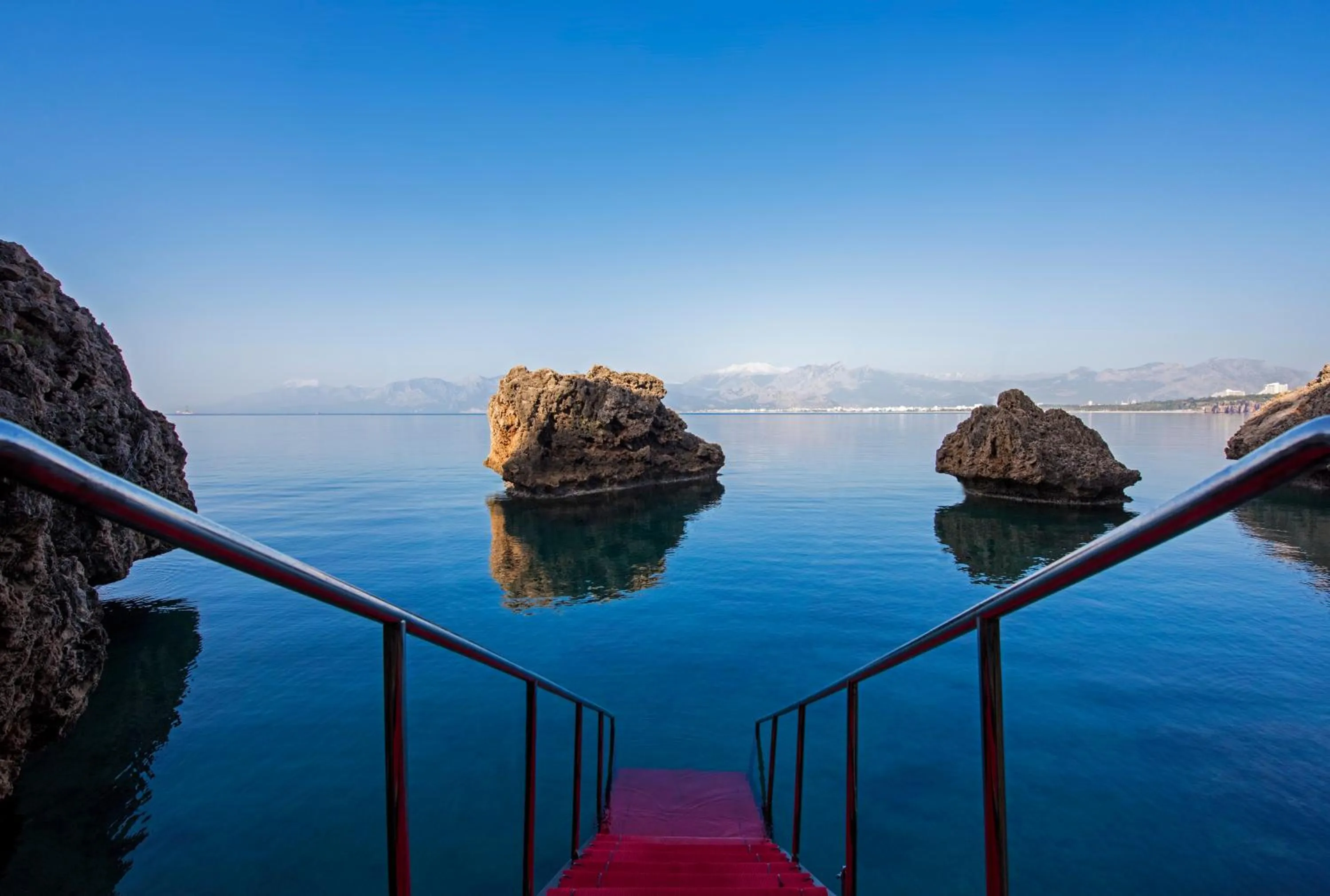 Natural landscape in Ramada Plaza Antalya