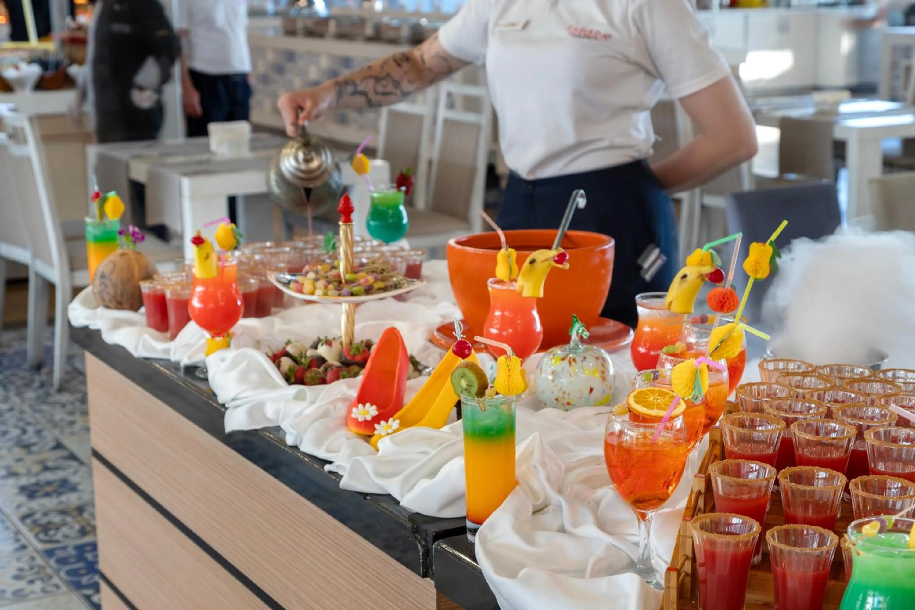 Restaurant/places to eat in Ramada Plaza Antalya