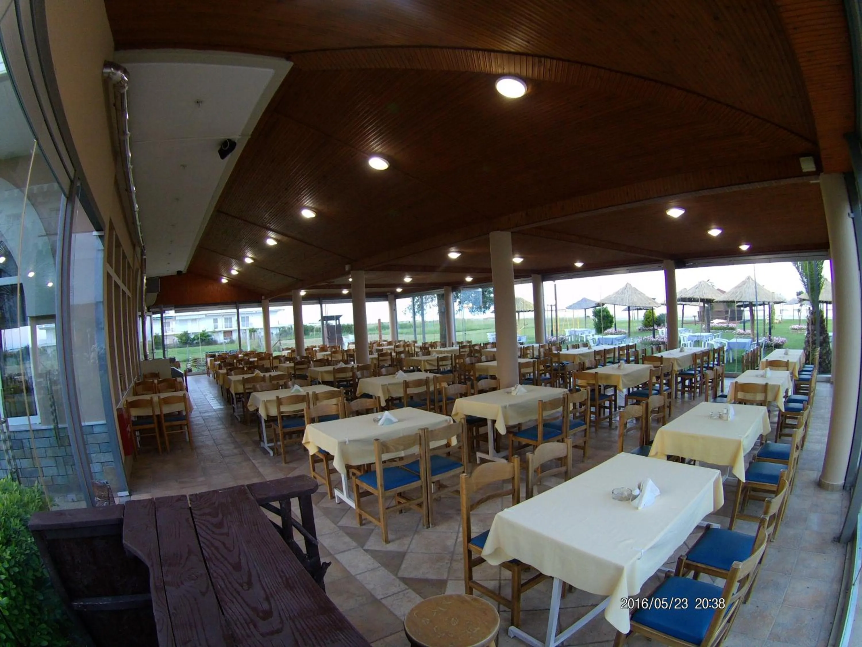 Meals in Hotel Akrogiali