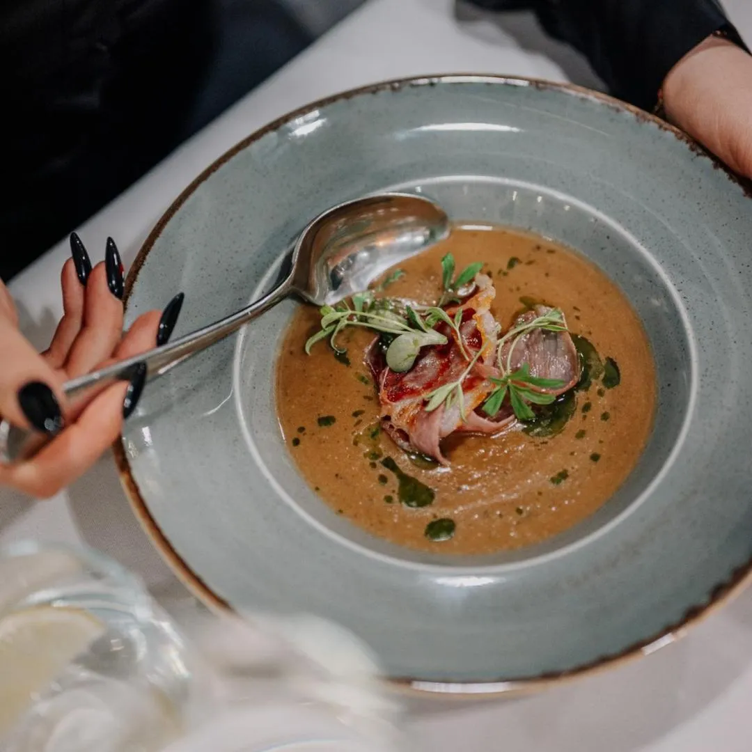 Restaurant/places to eat in Hotel Centrum Business