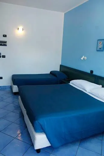 Bed in Hotel Residence La Darsena