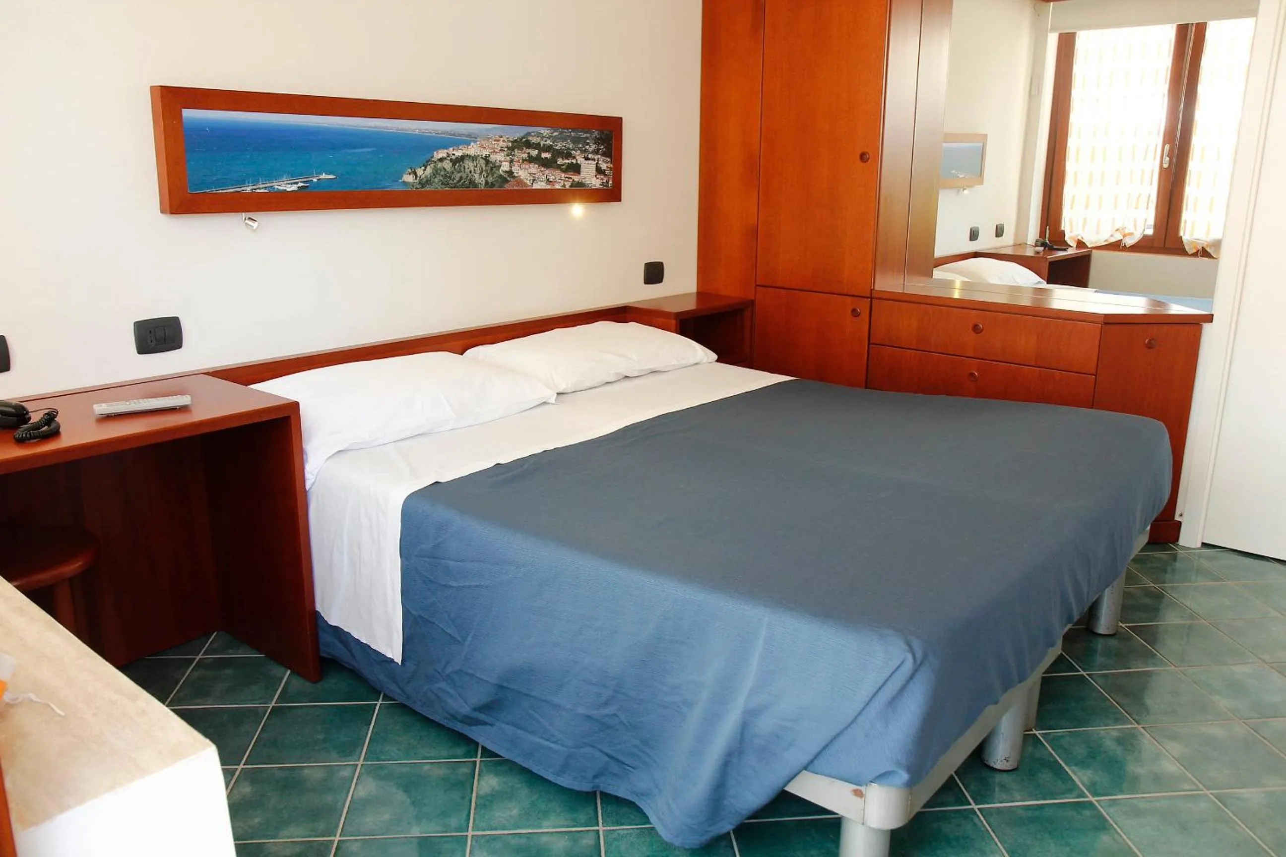 Bed in Hotel Residence La Darsena