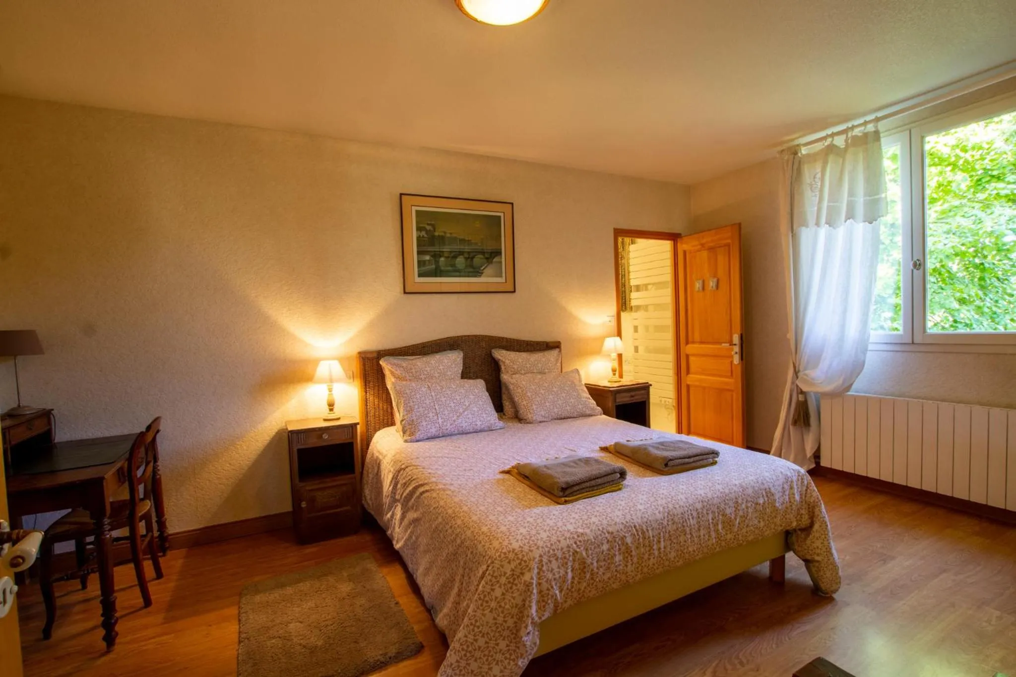 Bedroom, Bed in La Maison d'Élise