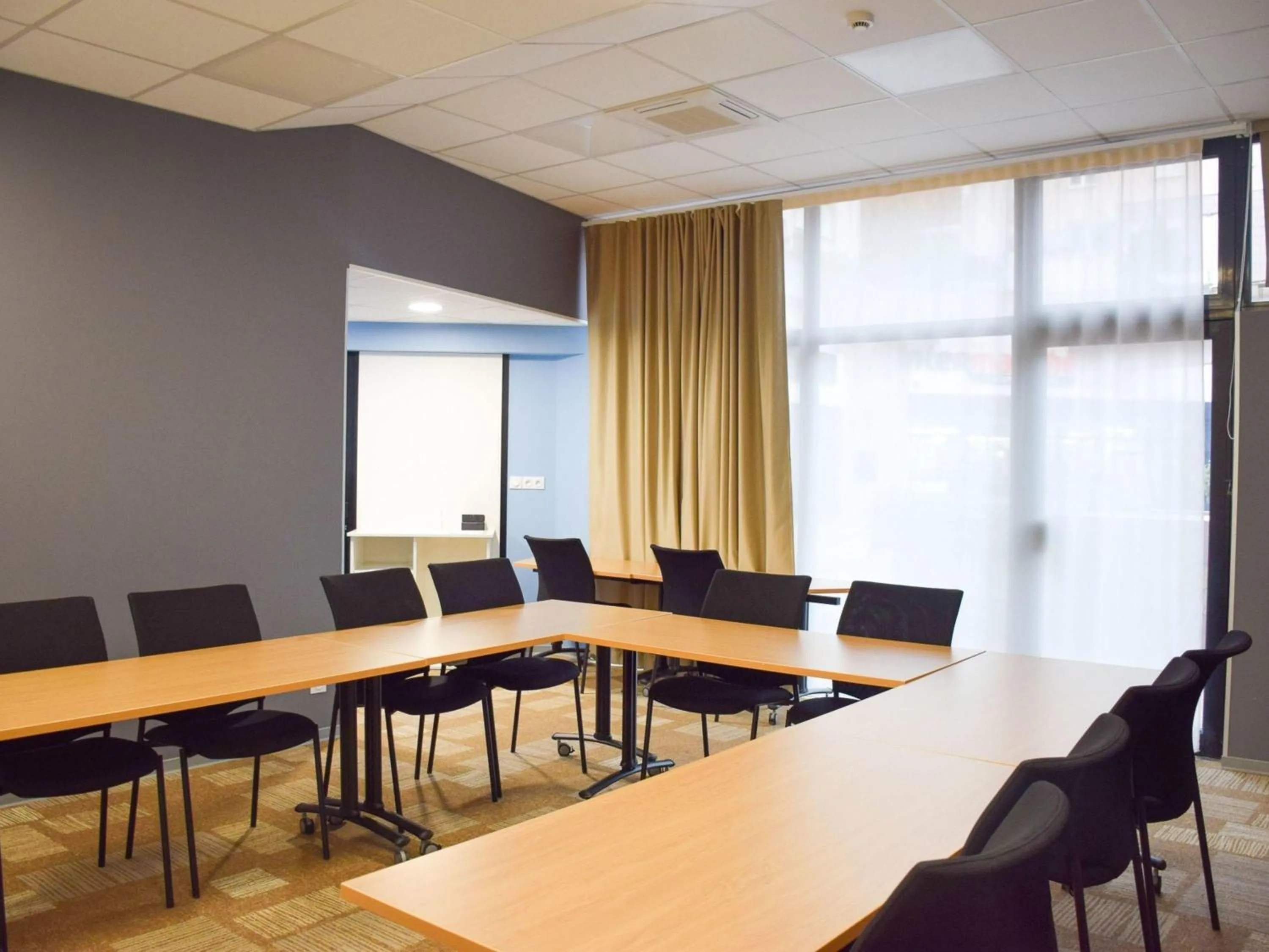 Meeting/conference room in ibis Rodez Centre