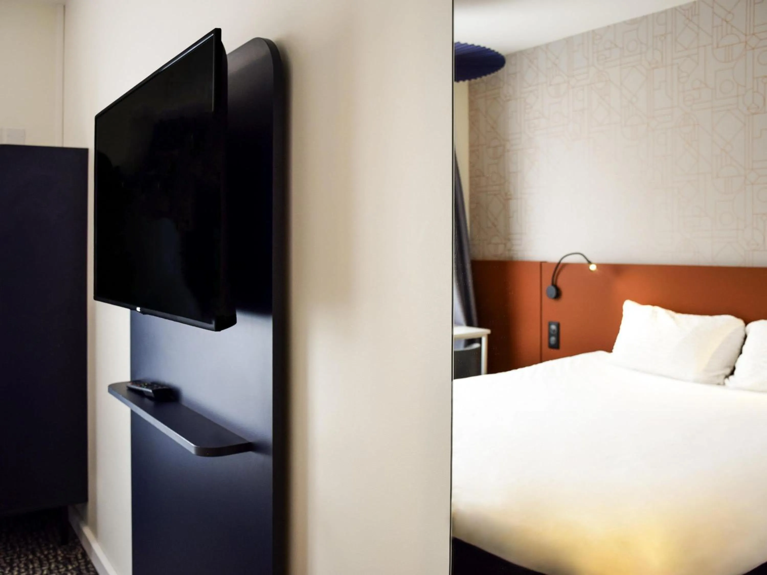 Bedroom, Bed in ibis Rodez Centre