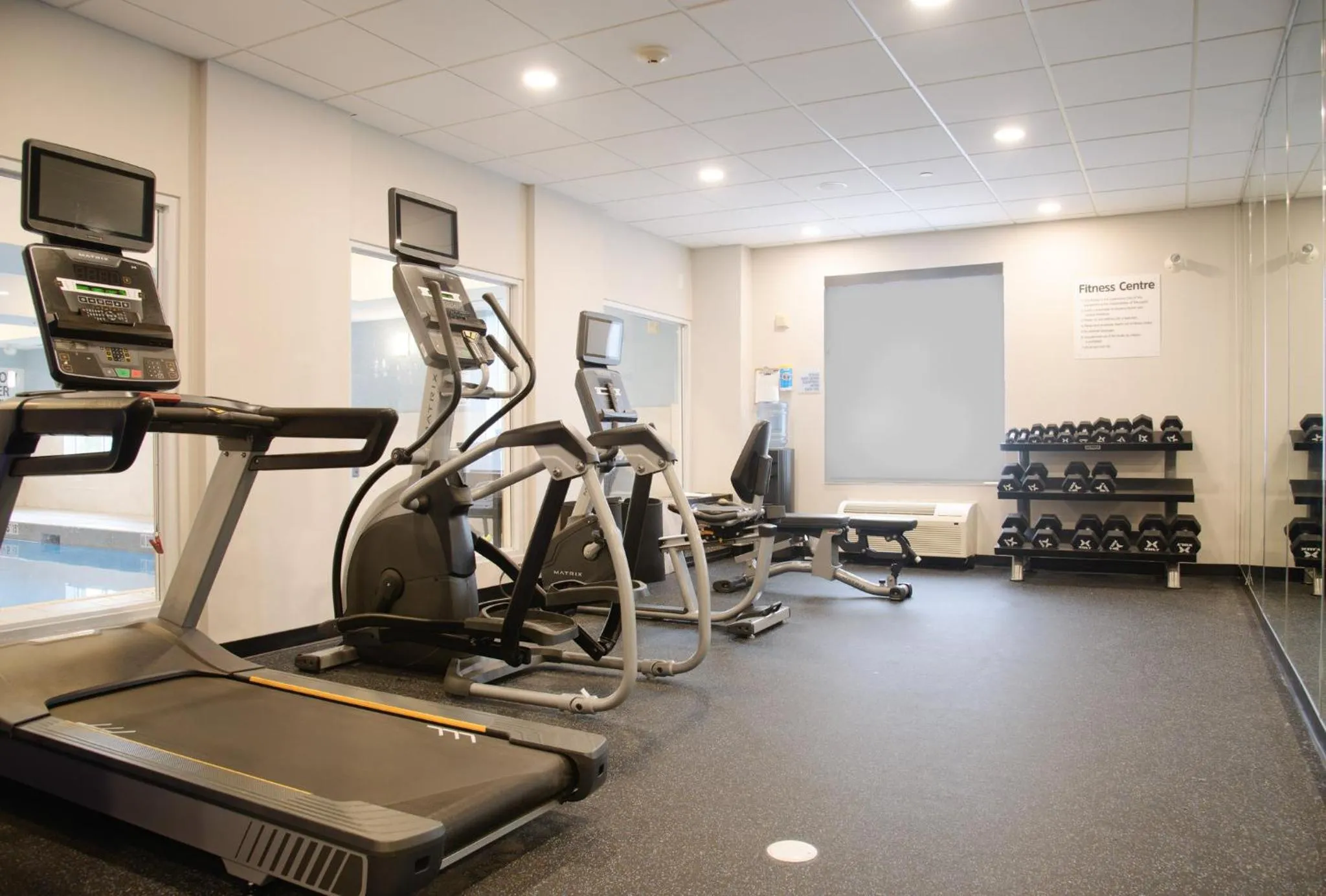Fitness centre/facilities in Holiday Inn Express & Suites Huntsville by IHG