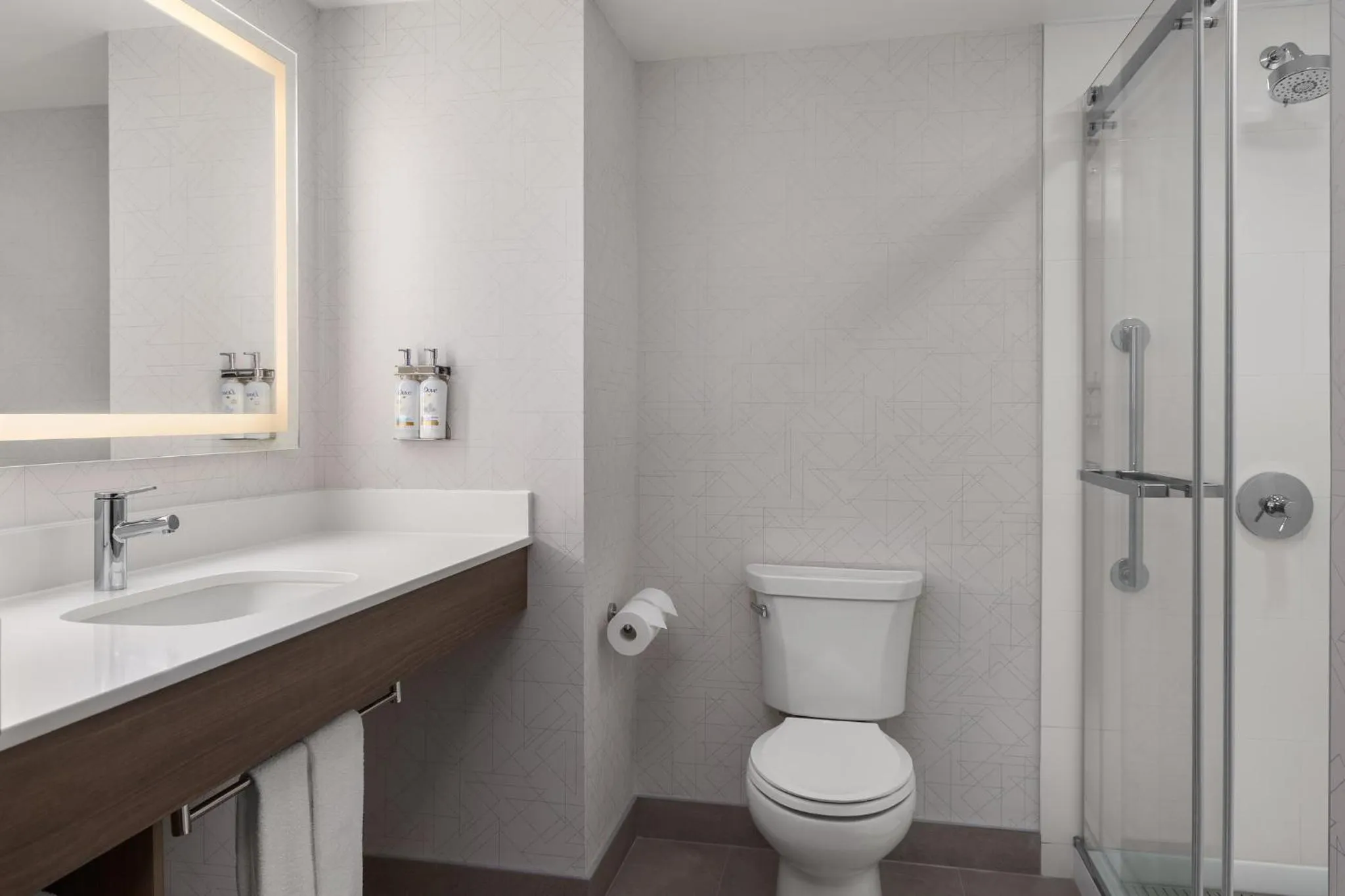 Photo of the whole room in Holiday Inn Express & Suites Huntsville by IHG