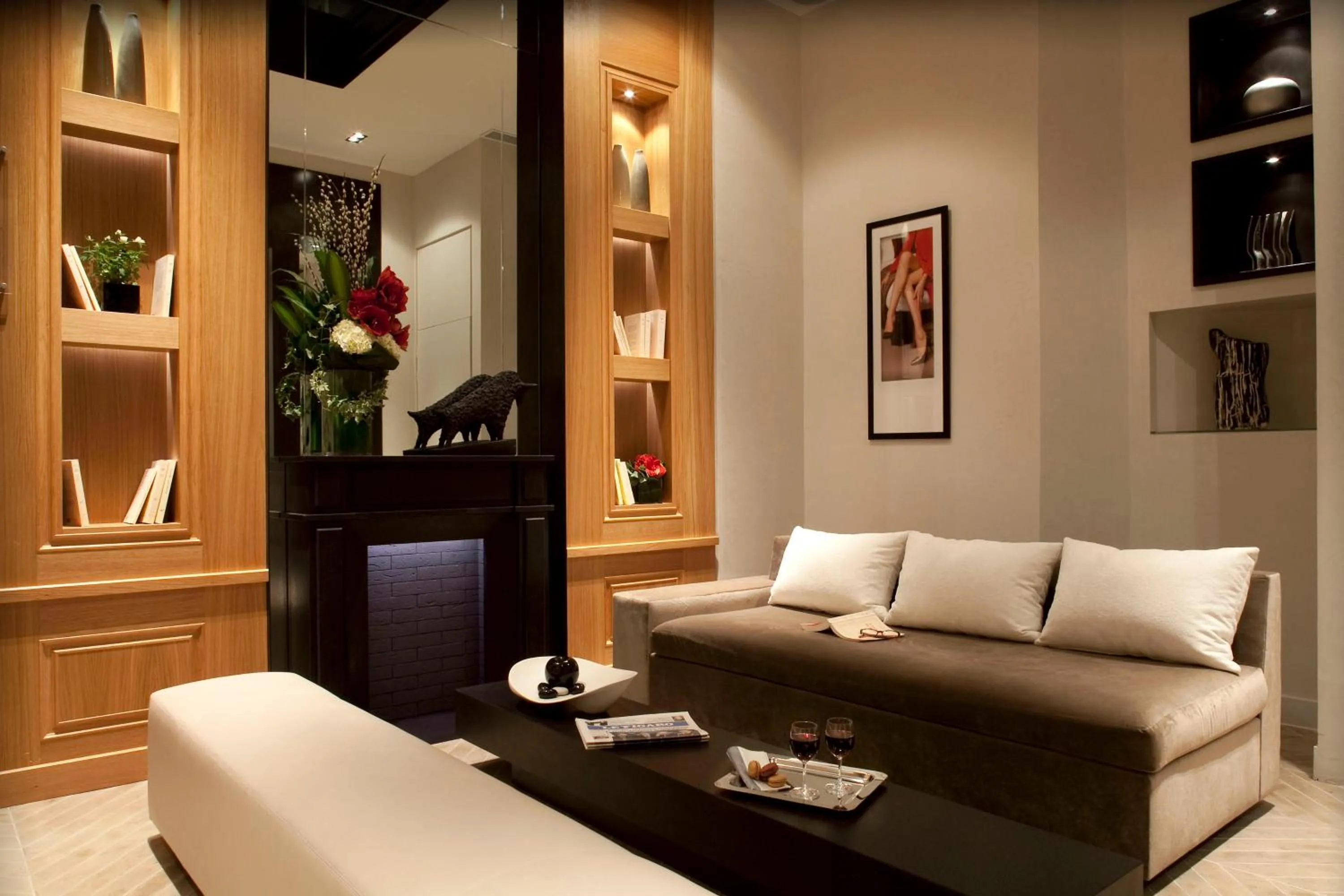 Lobby or reception in Marceau Champs-Elysées